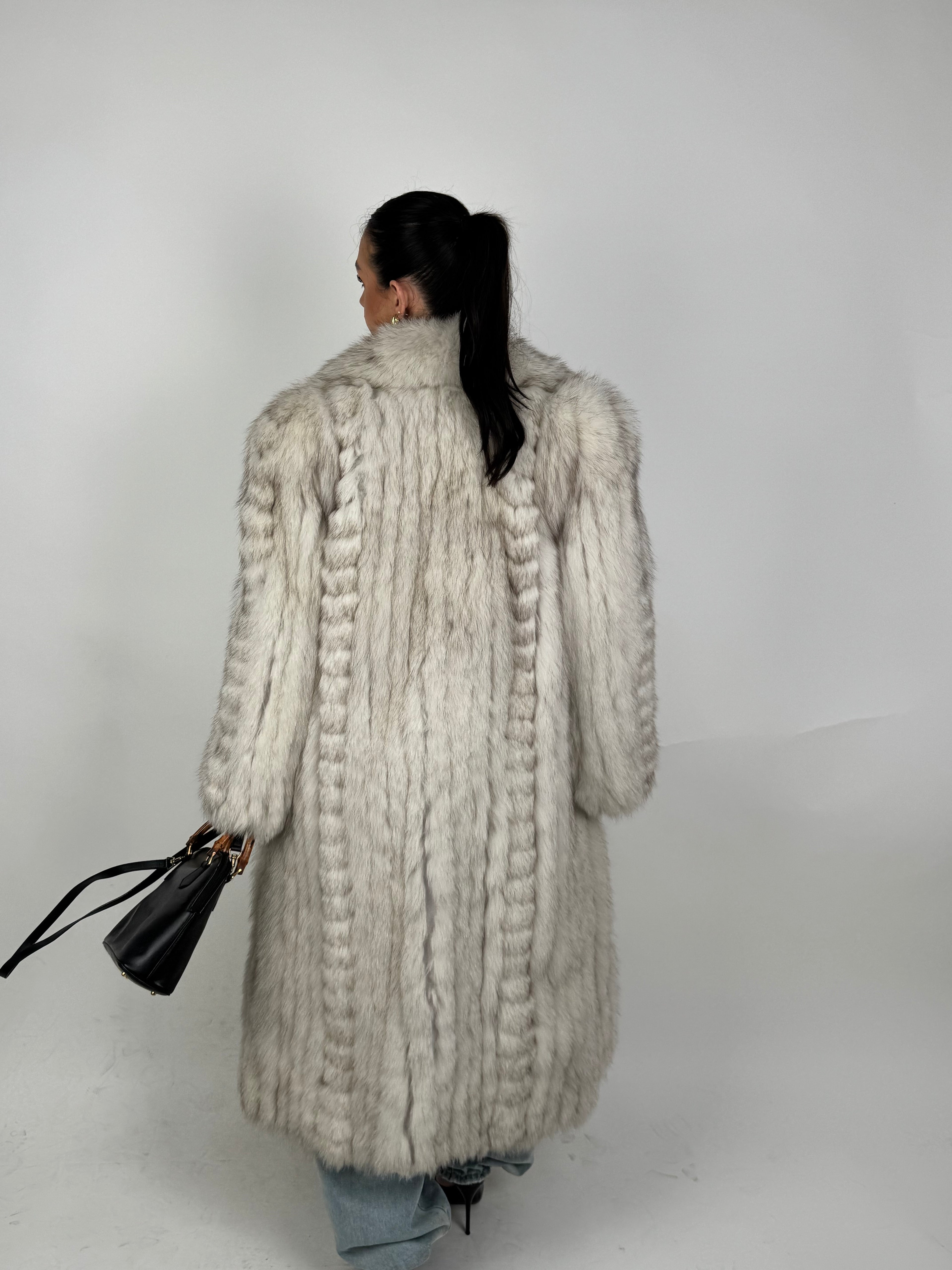 Cappotto in volpe della groenlandia N522