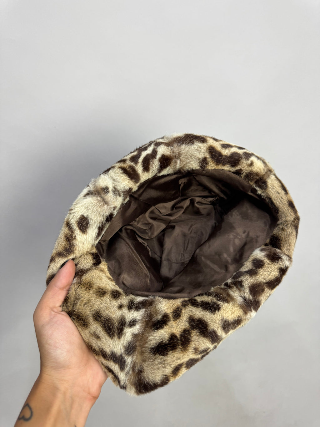 Cappello in ghepardo 02