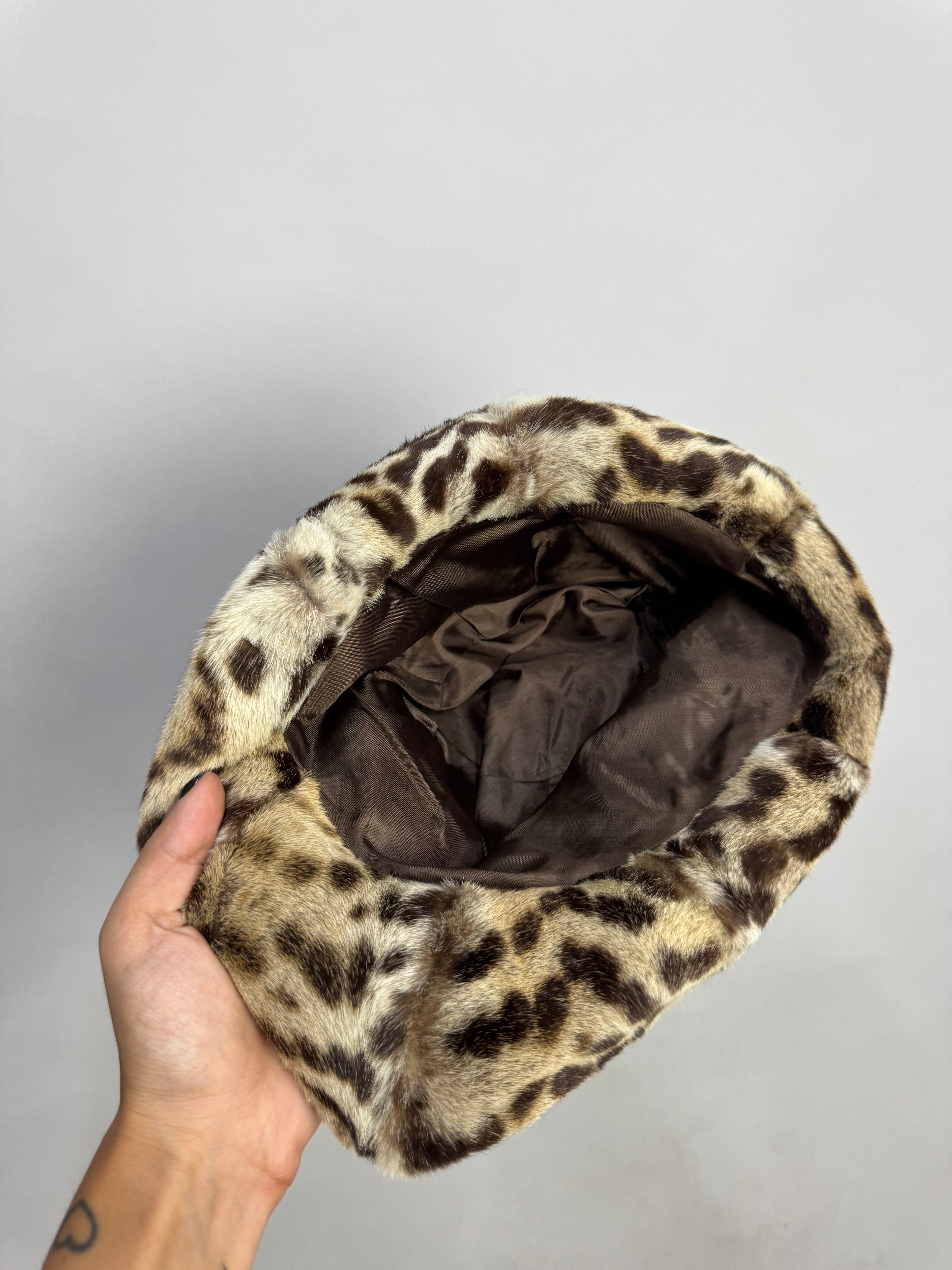 Cappello in ghepardo 02