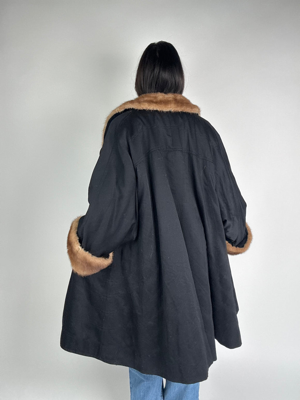 Cappotto in visone Fendi reversibile N538