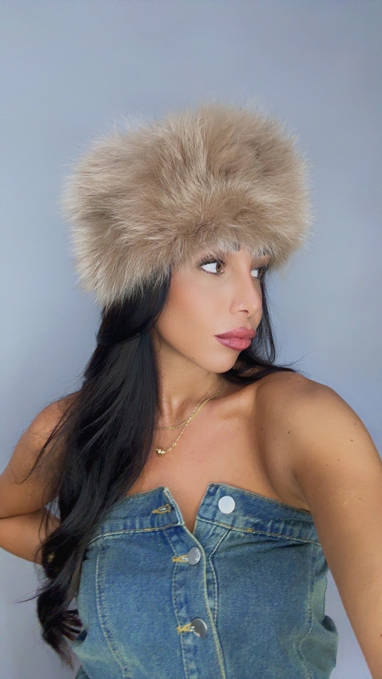 Cappello in volpe polare 07