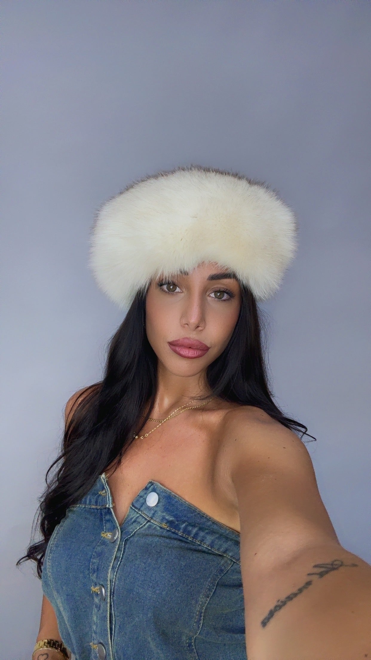 Cappello in volpe polare 12