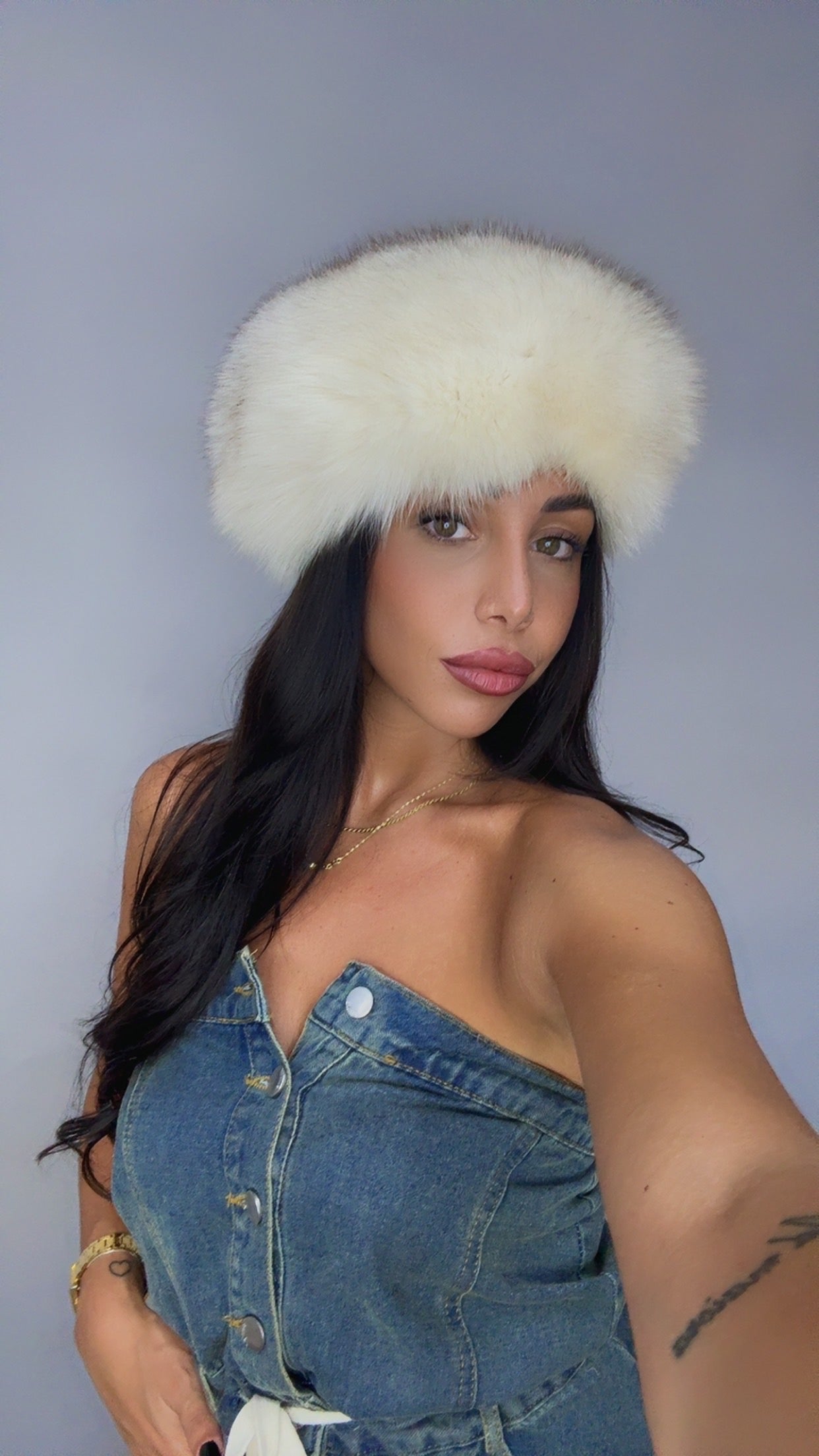 Cappello in volpe polare 12