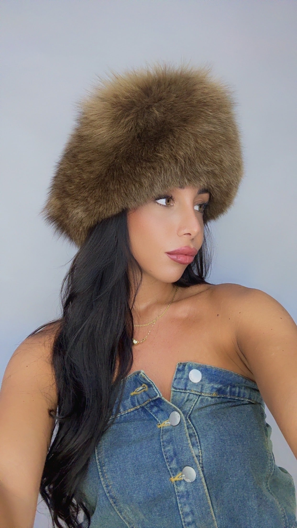 Cappello in volpe polare 13