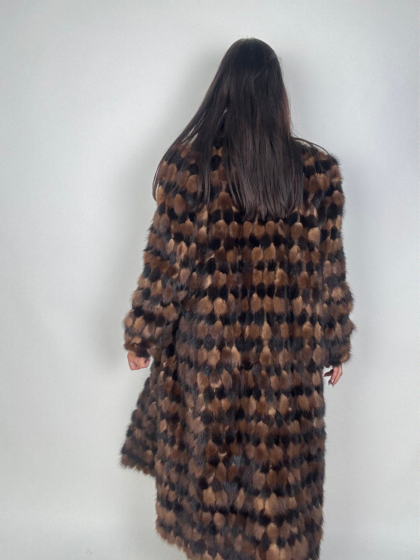 Cappotto in visone N670