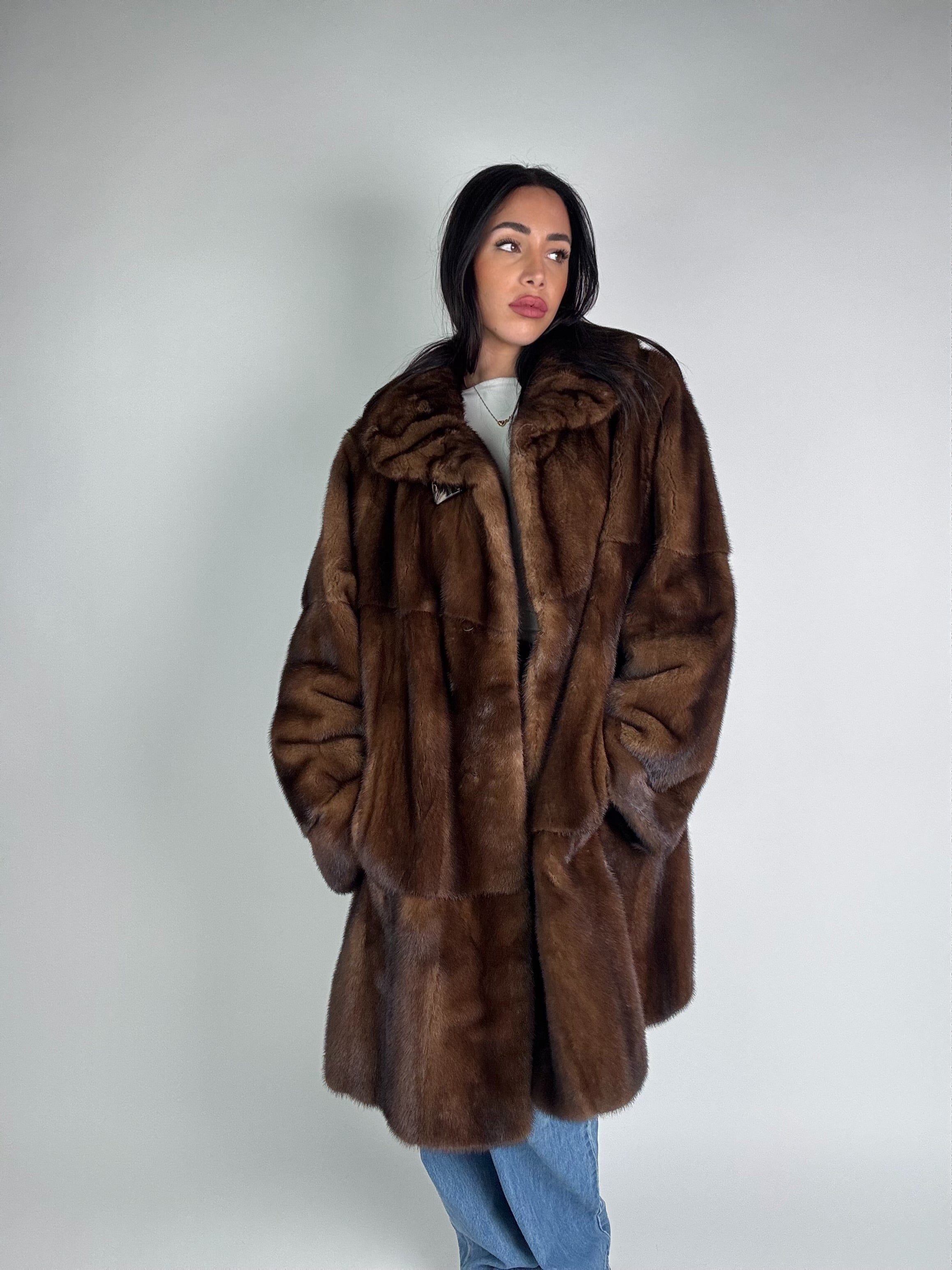Cappotto in visone N535
