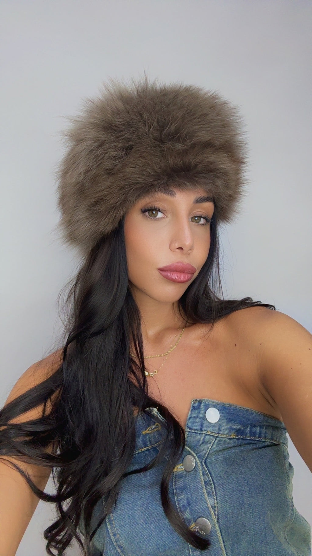 Cappello in volpe polare 18