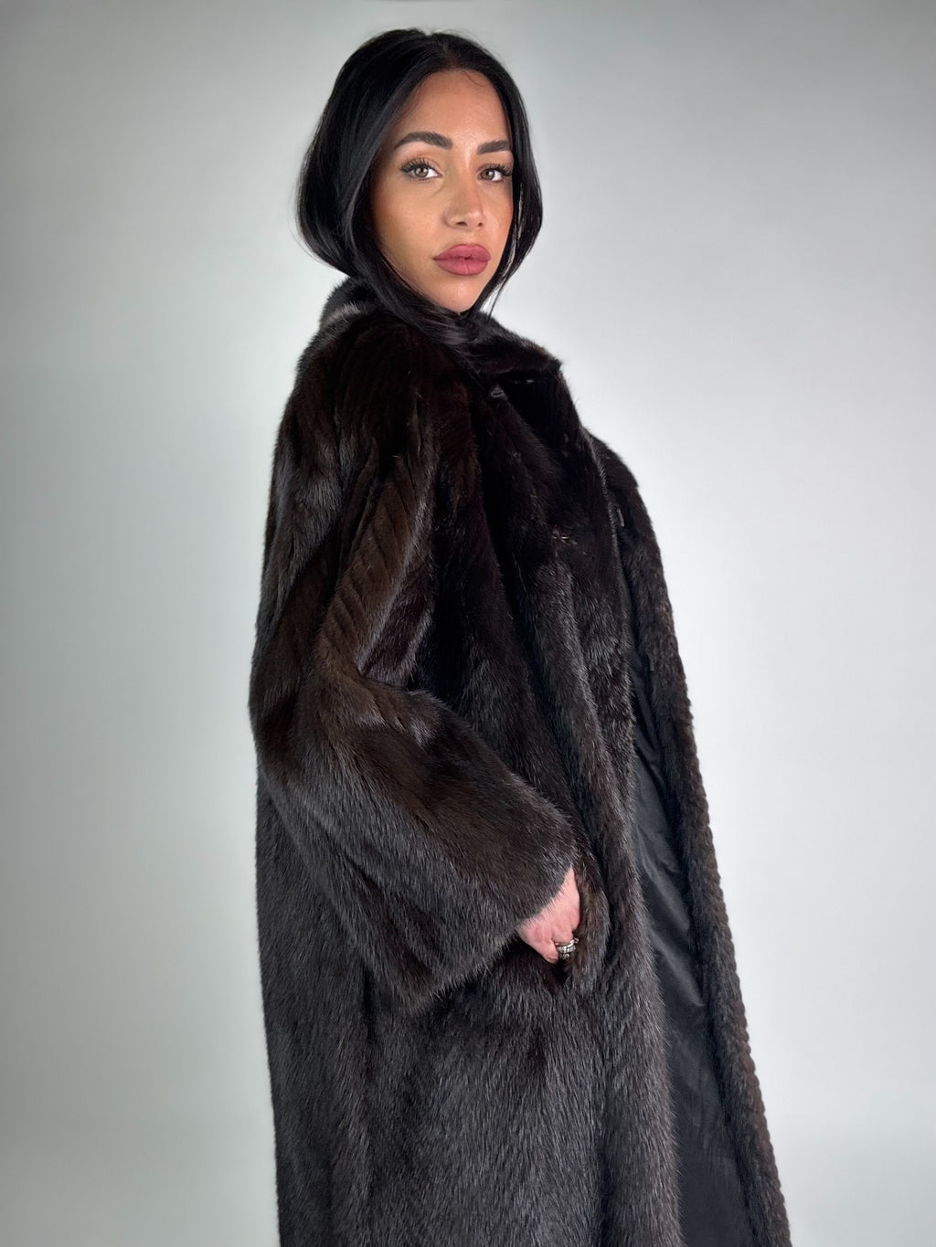 Cappotto in visone N537