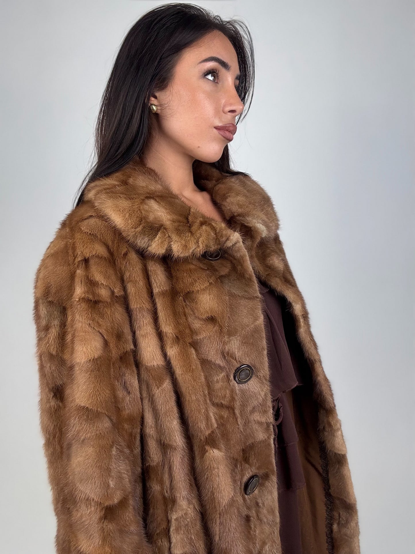 Cappotto in visone N669
