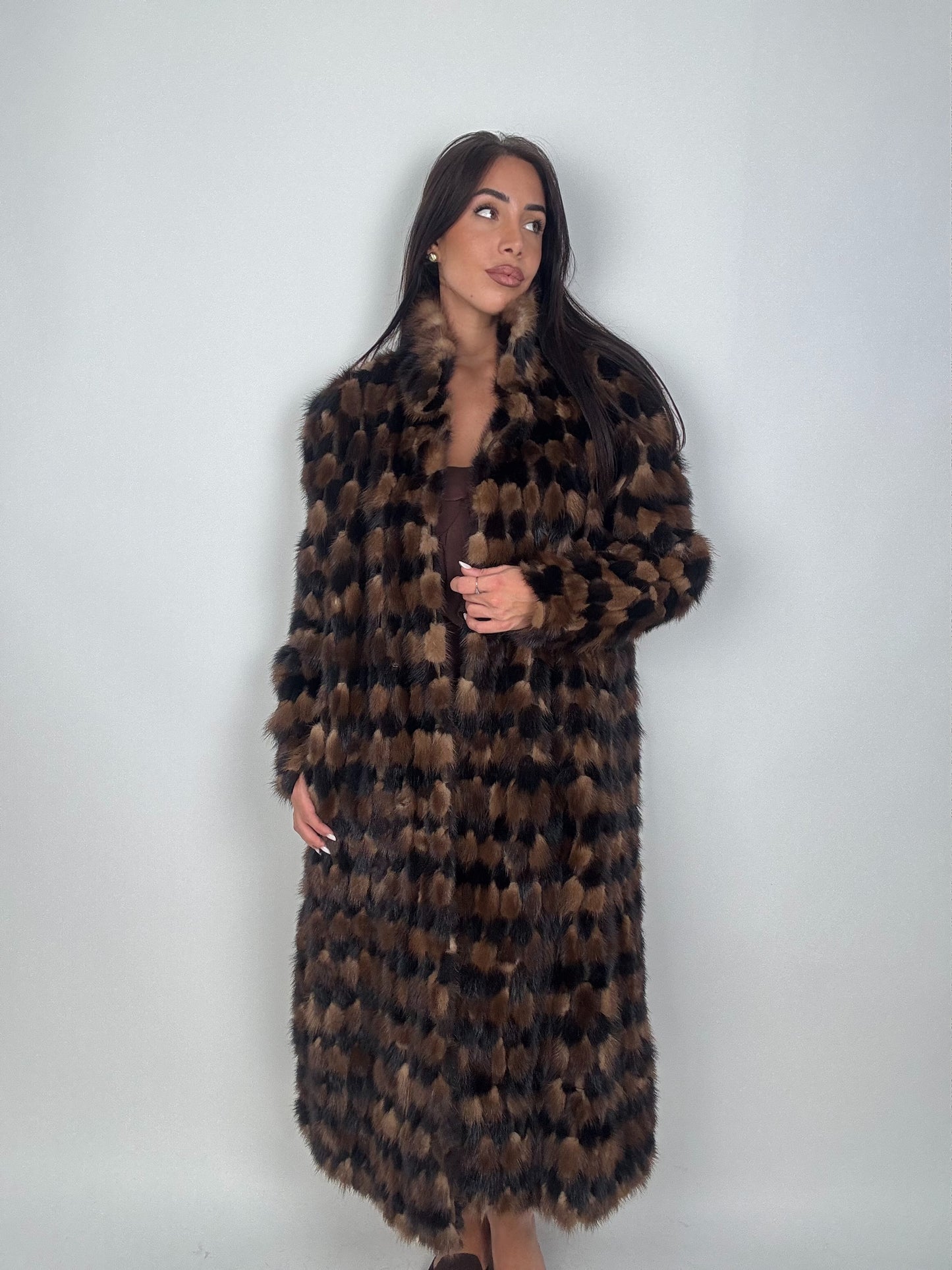 Cappotto in visone N670