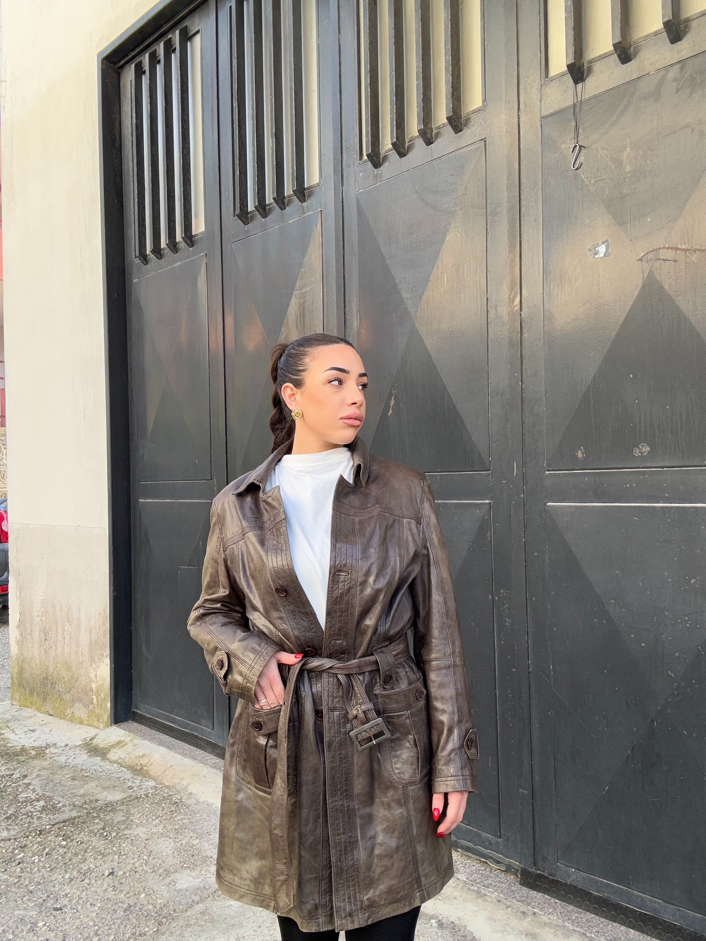 Trench in pelle
