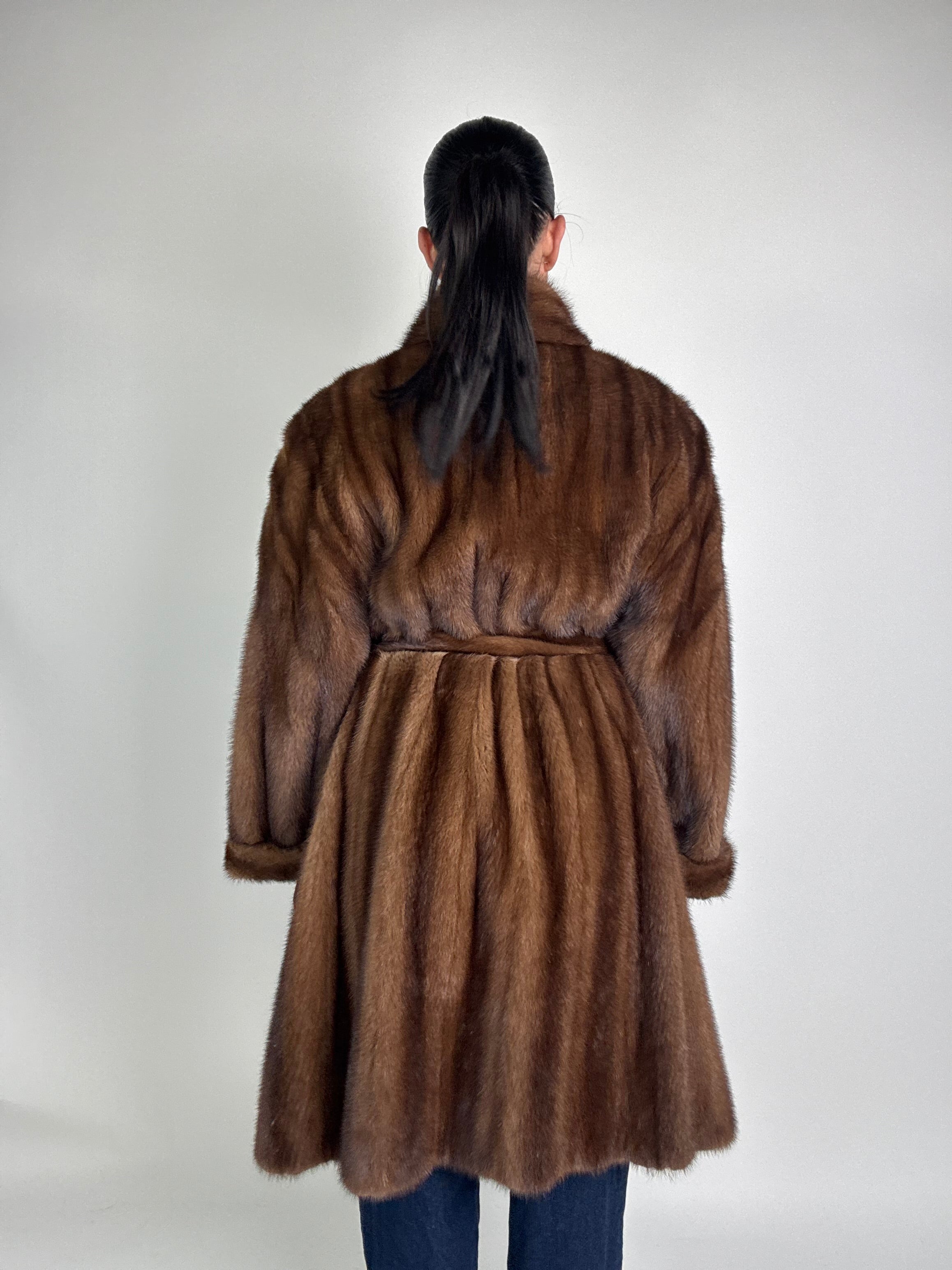 Cappotto in visone N540