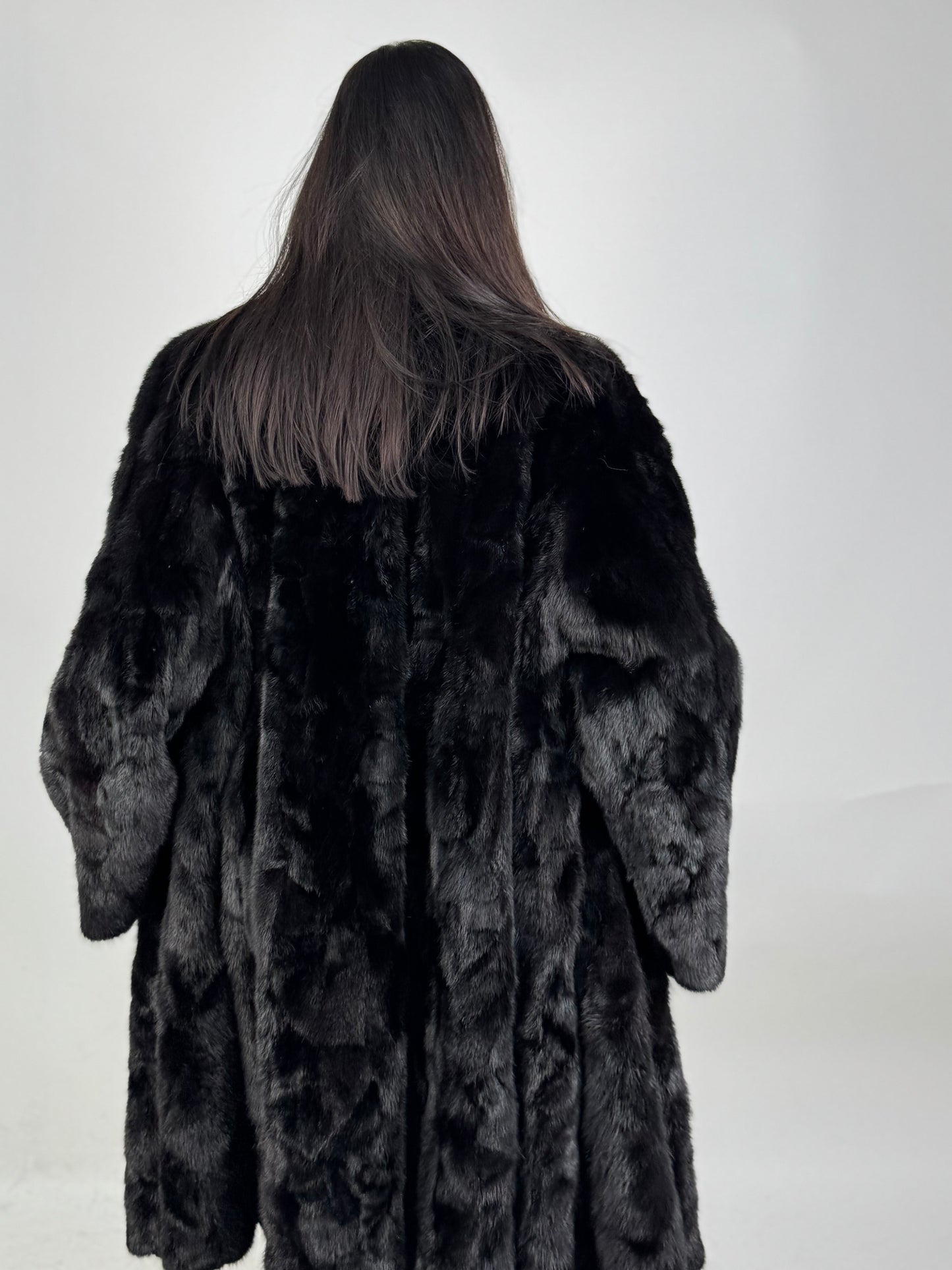 Cappotto in visone N634