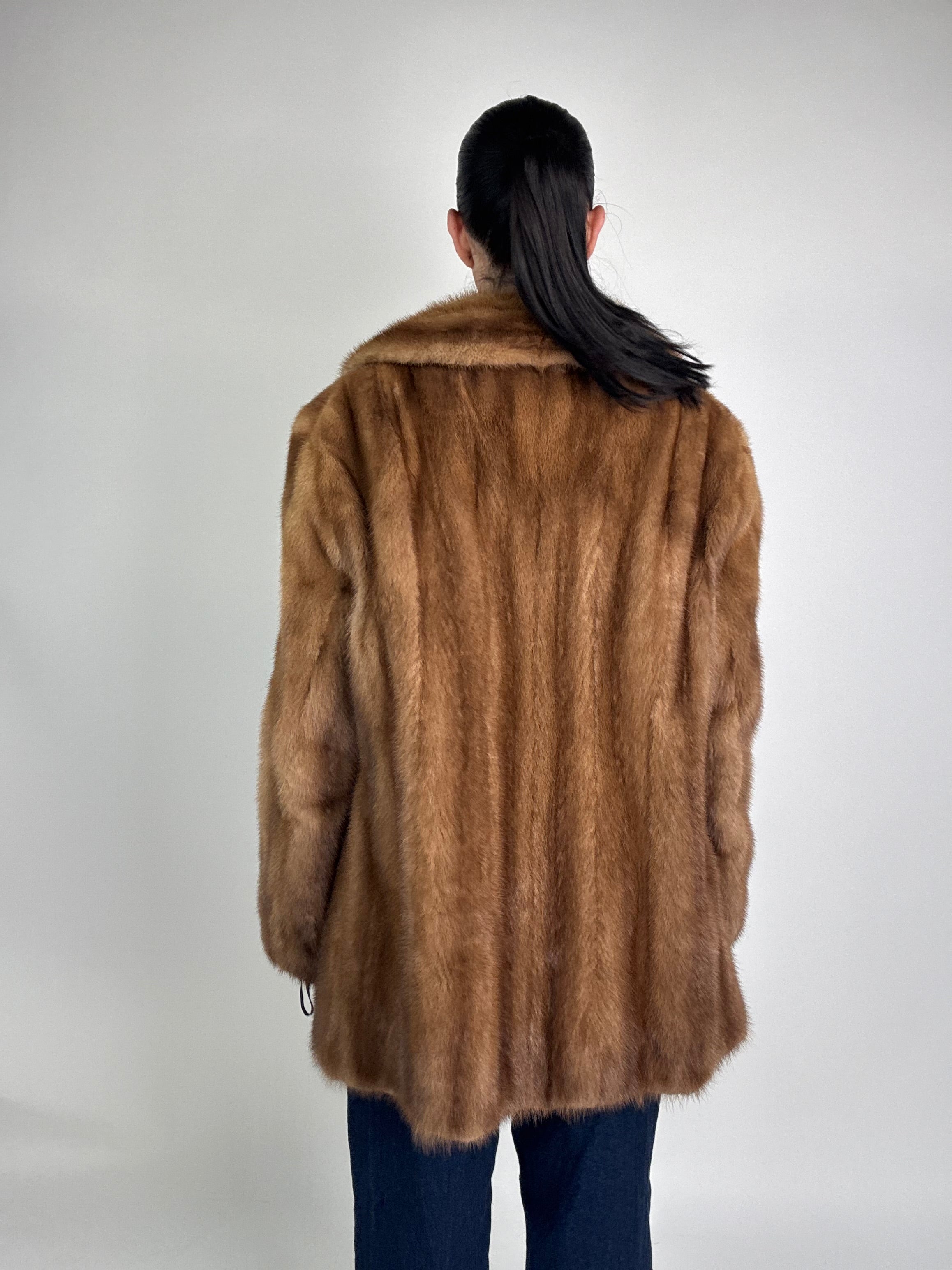 Cappotto in visone N542