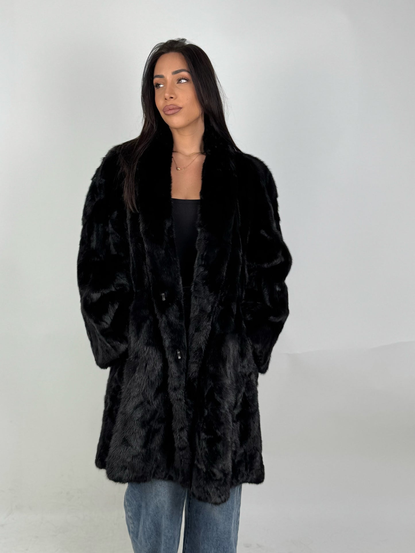 Cappotto in visone N634