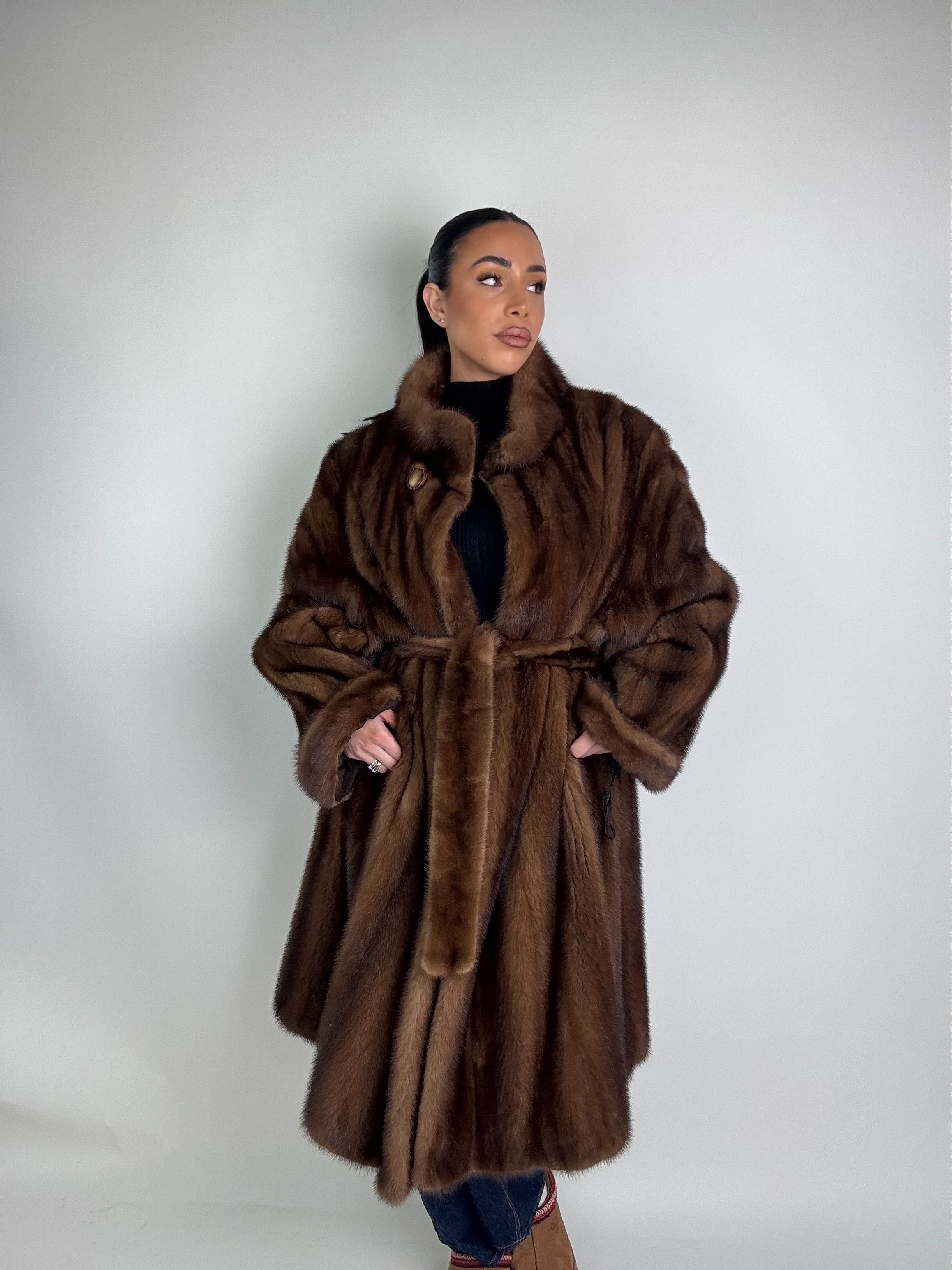 Cappotto in visone N540