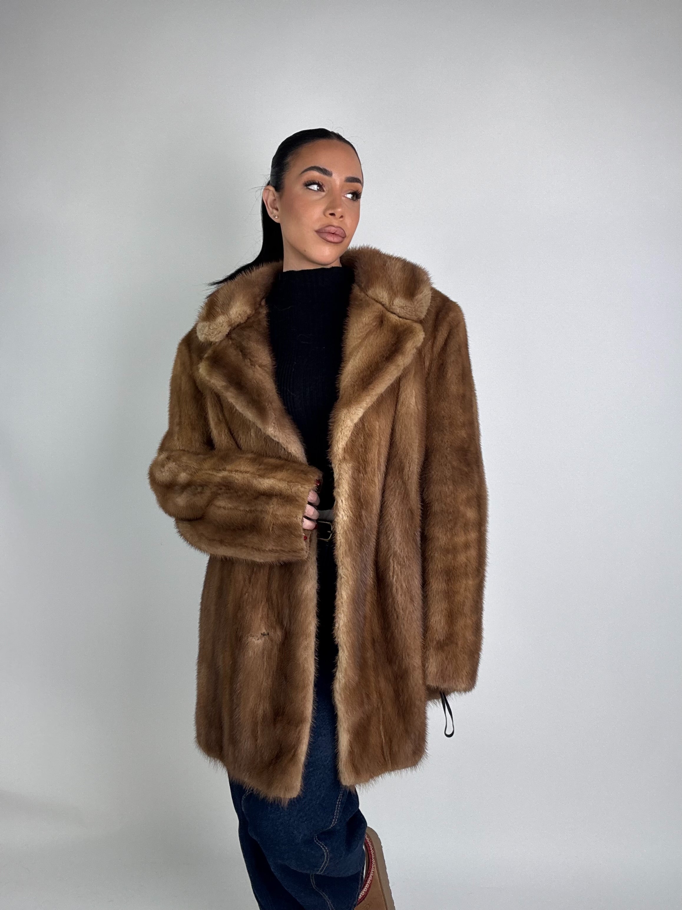Cappotto in visone N542