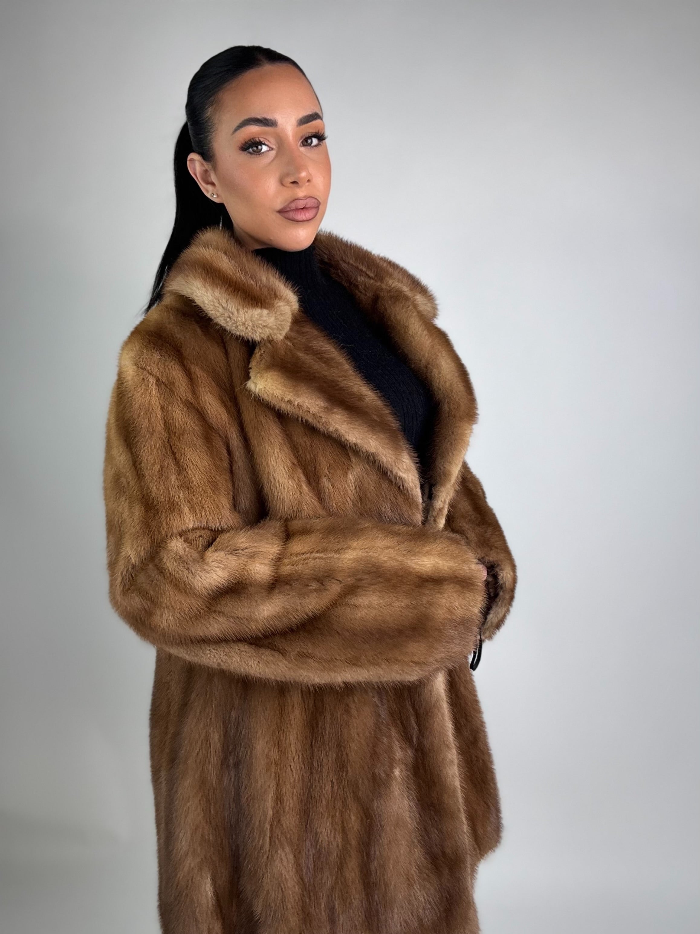 Cappotto in visone N542