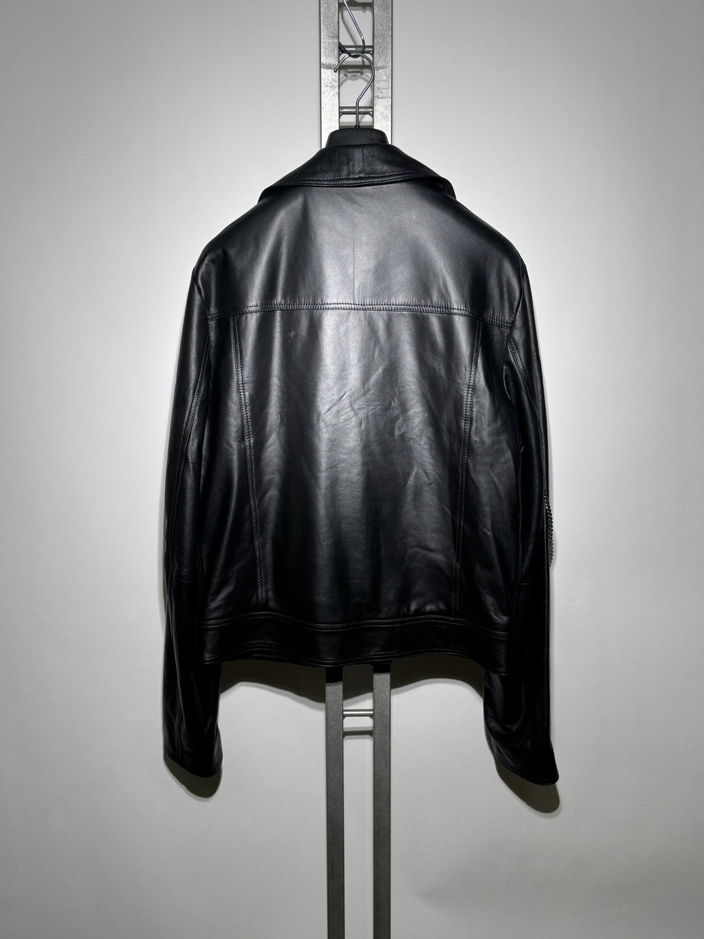 Chiodo in pelle