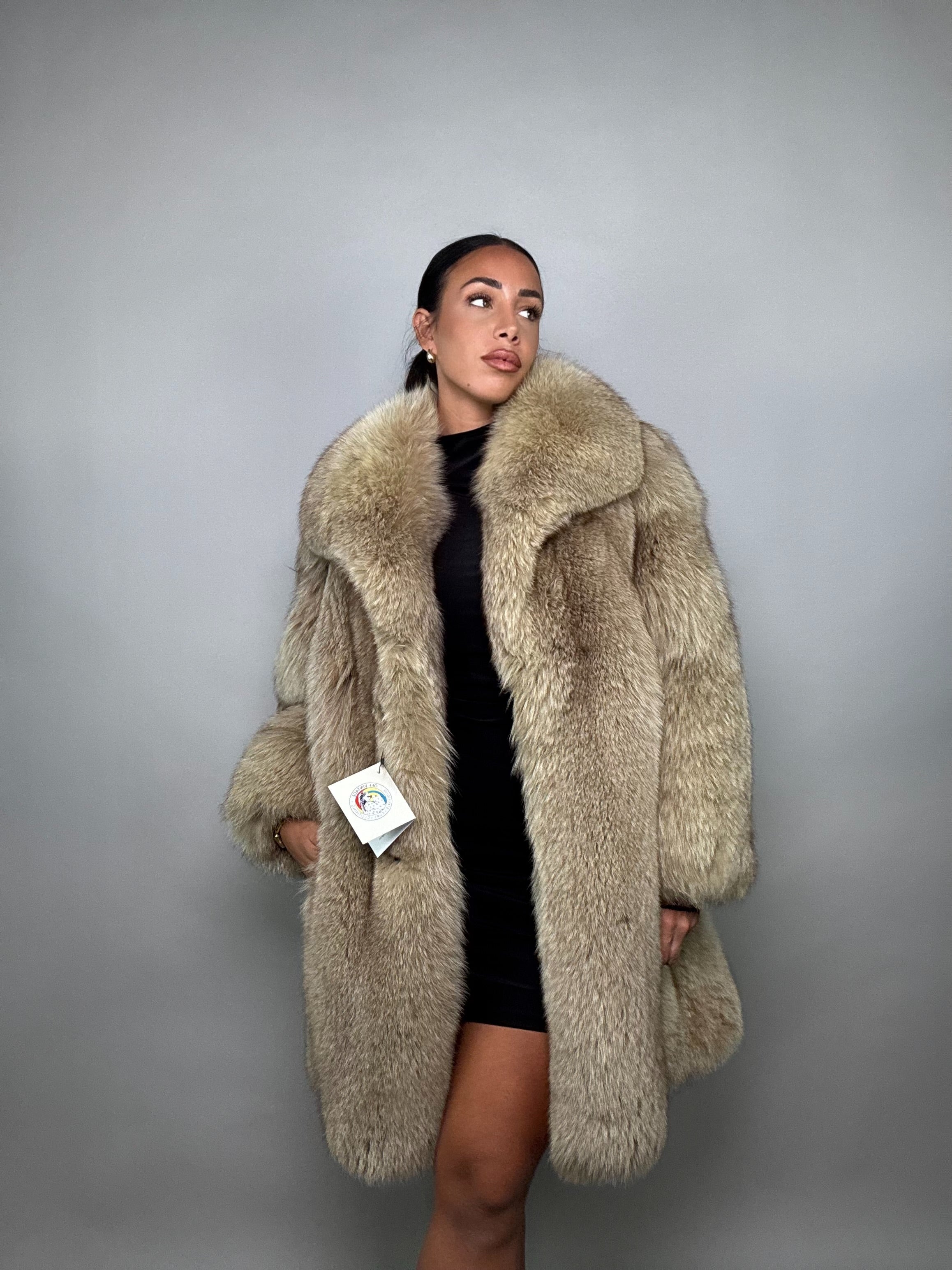 Cappotto in volpe della groenlandia