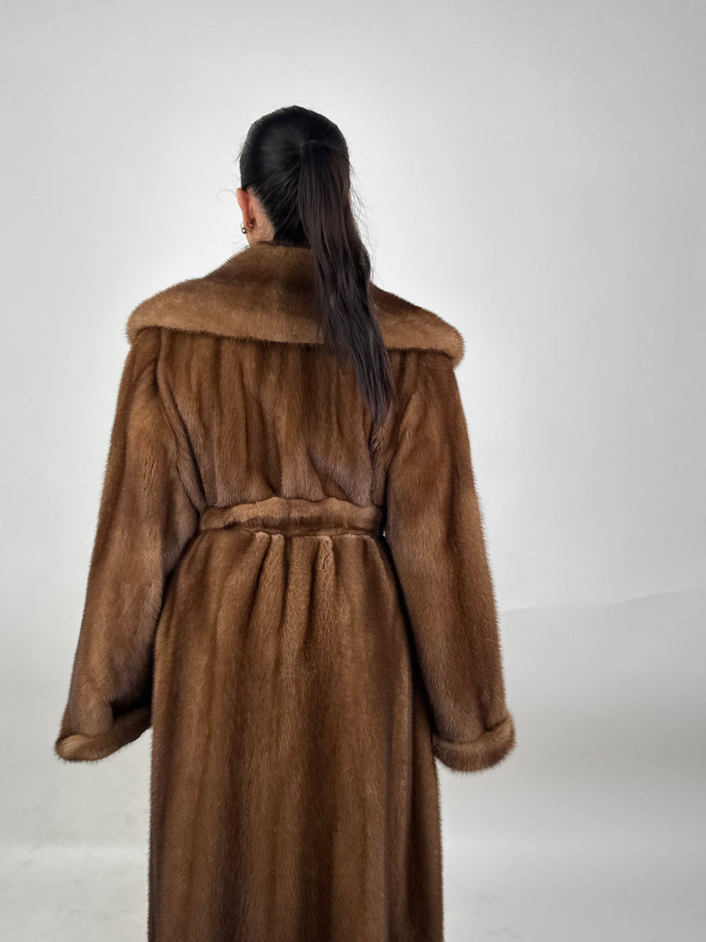 Cappotto in visone N638