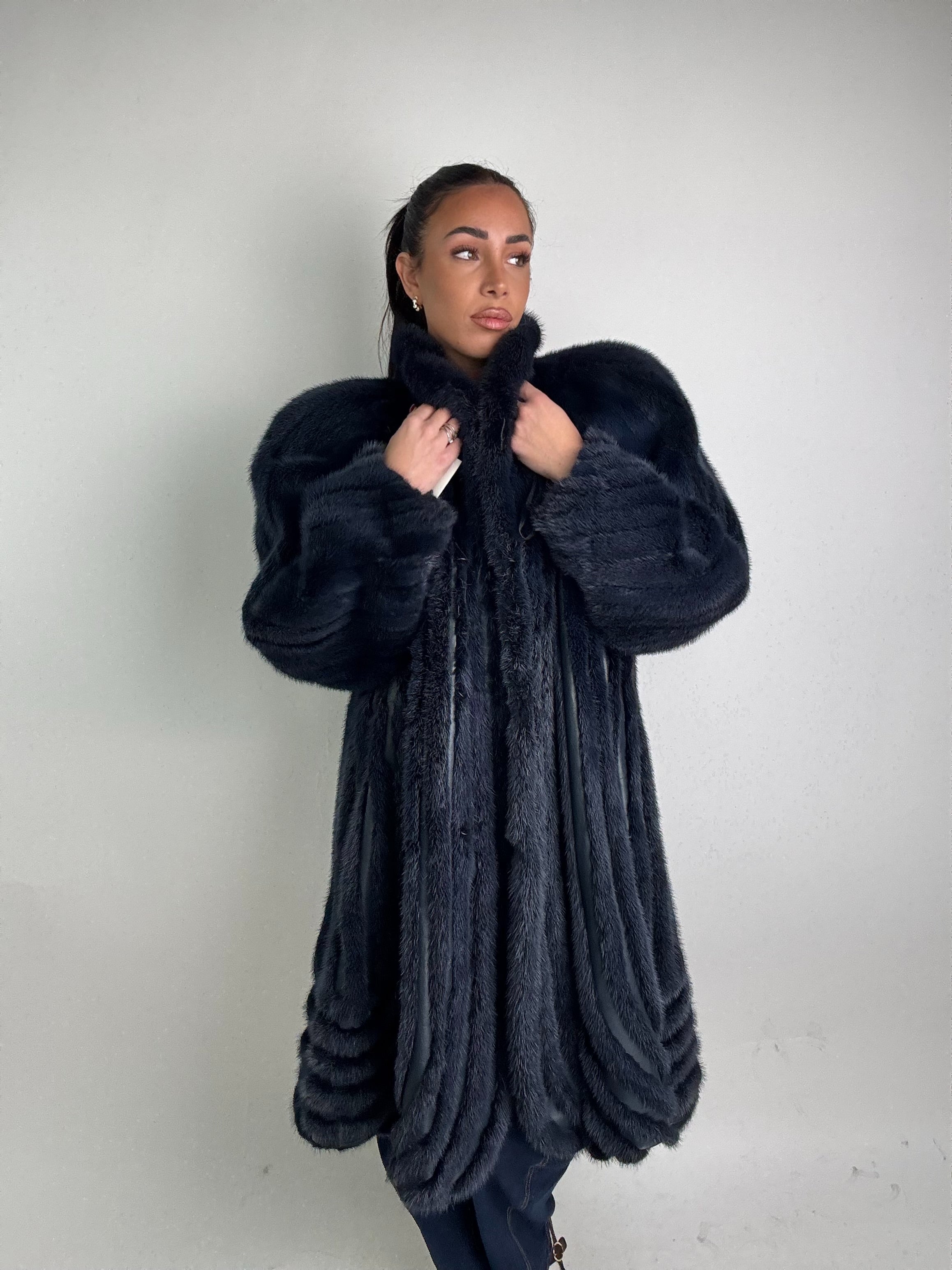 Cappotto in visone N291