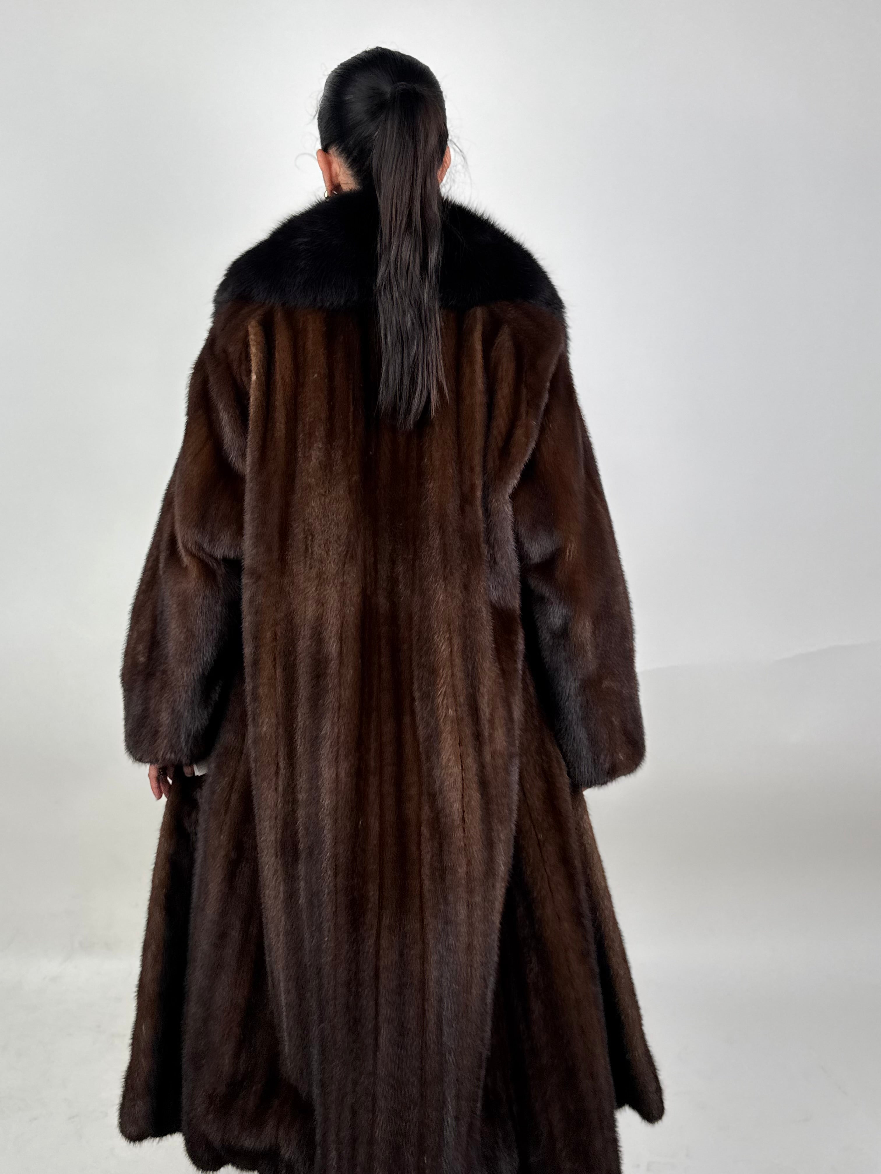Cappotto in visone e volpe N482