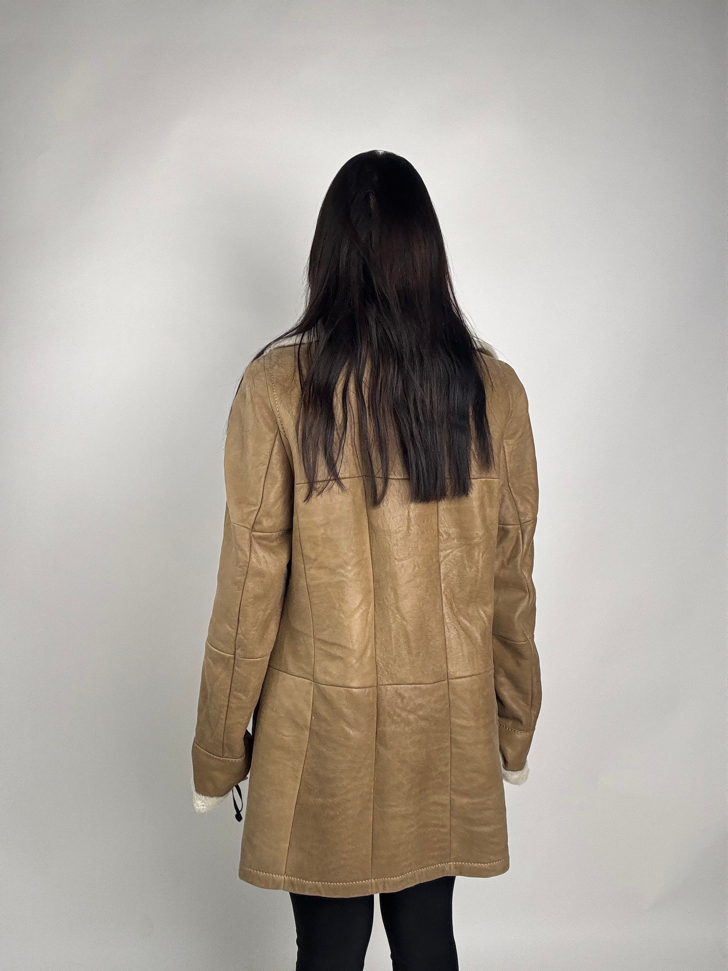 Shearling coat N165
