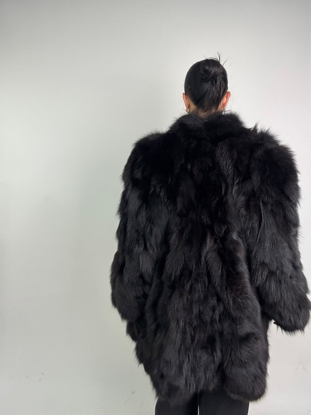 Giacca in volpe total black N51