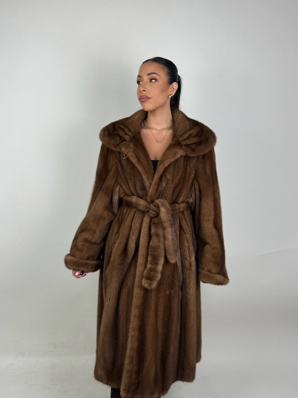Cappotto in visone N638