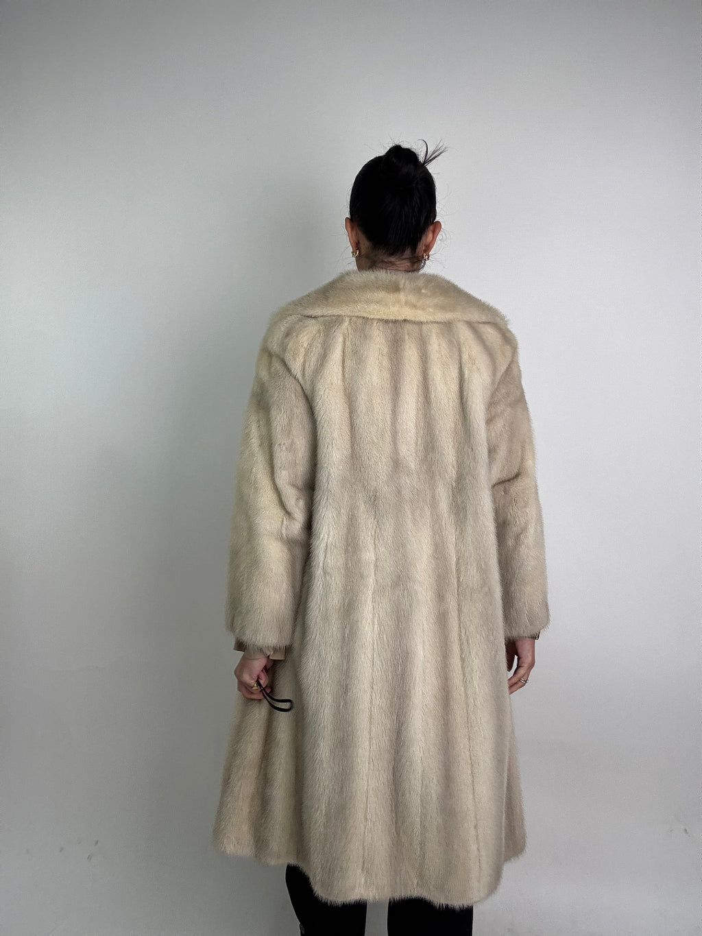 Cappotto in visone N397