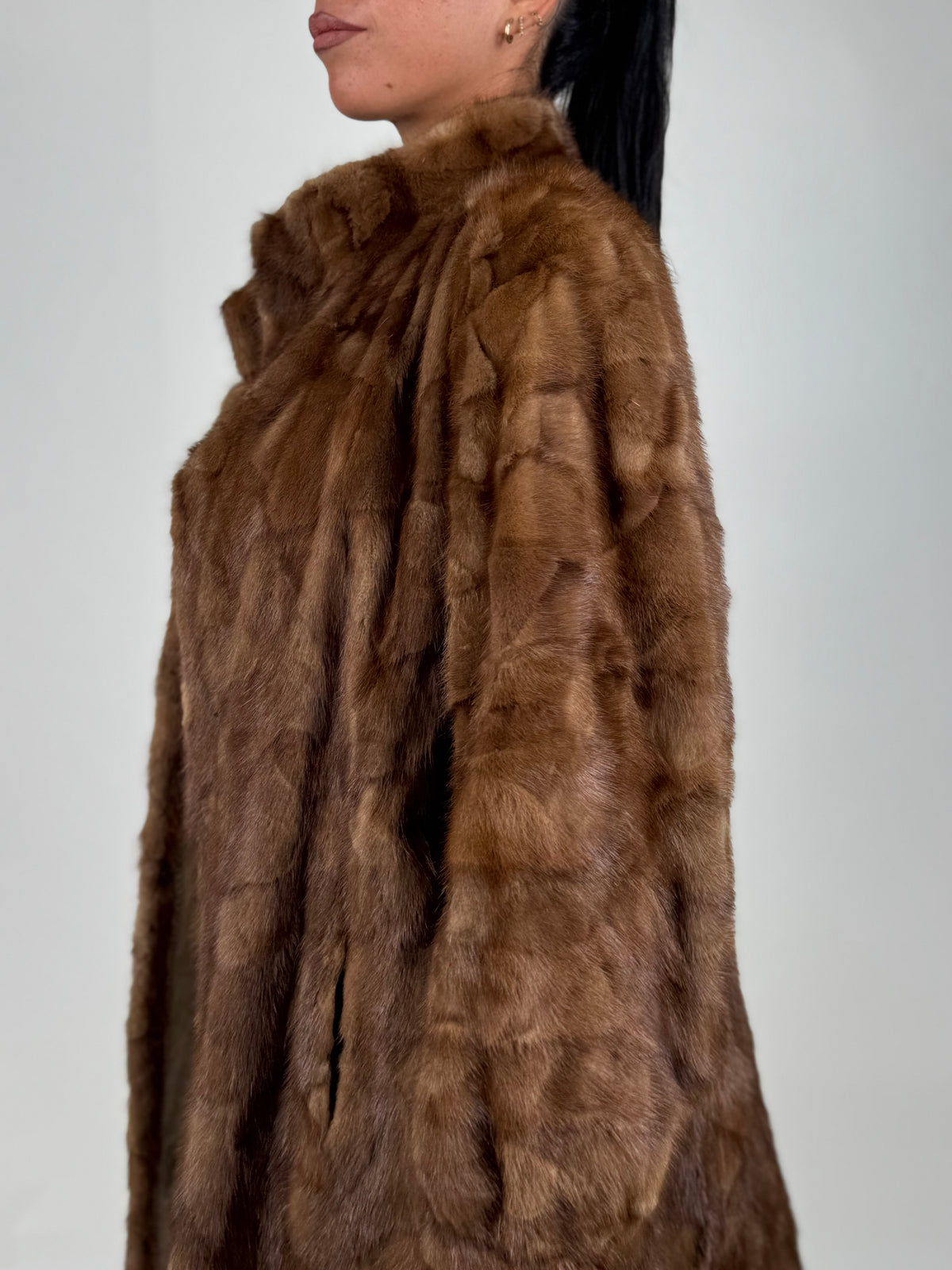 Cappotto in visone N709