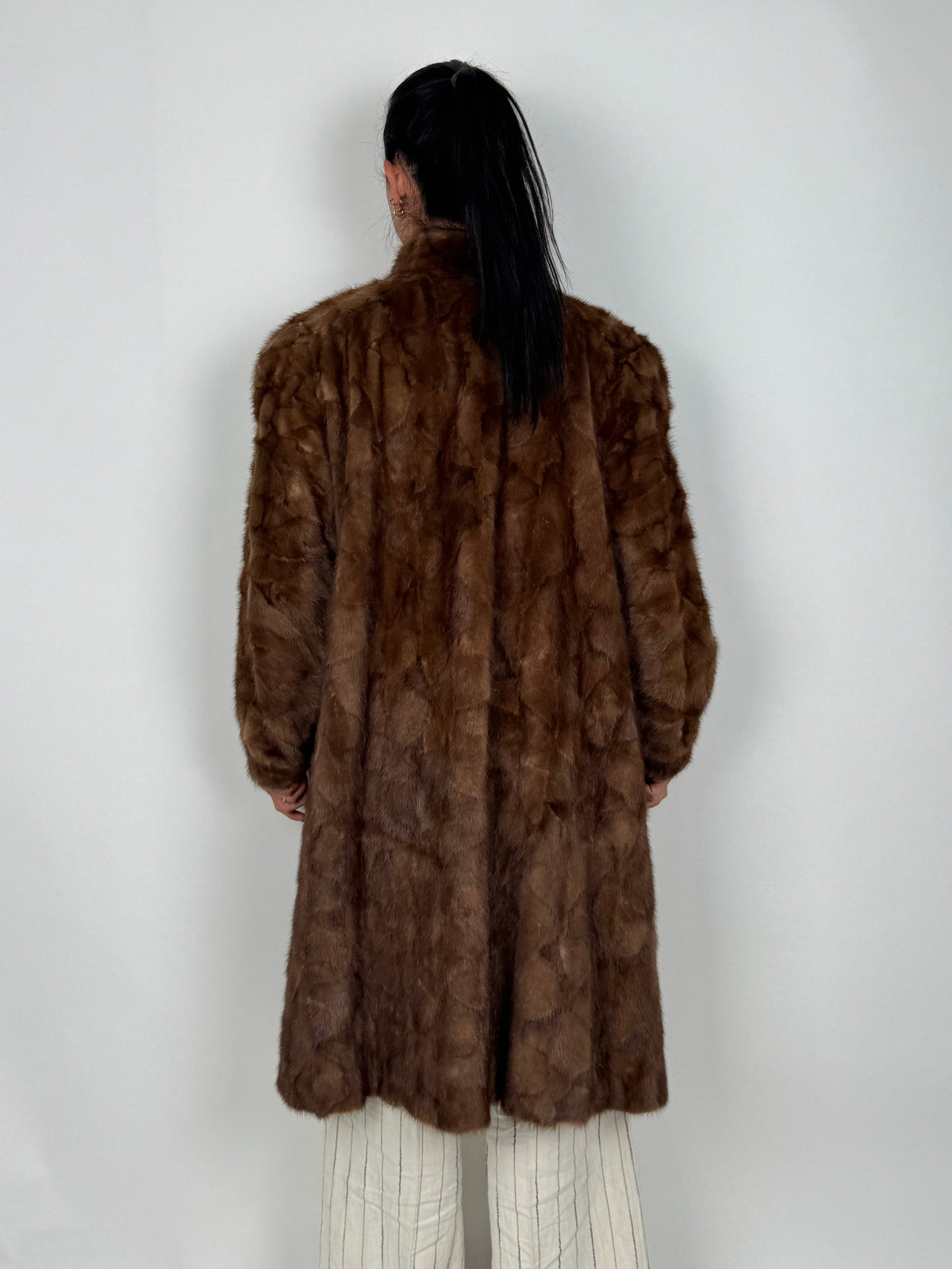 Cappotto in visone N709