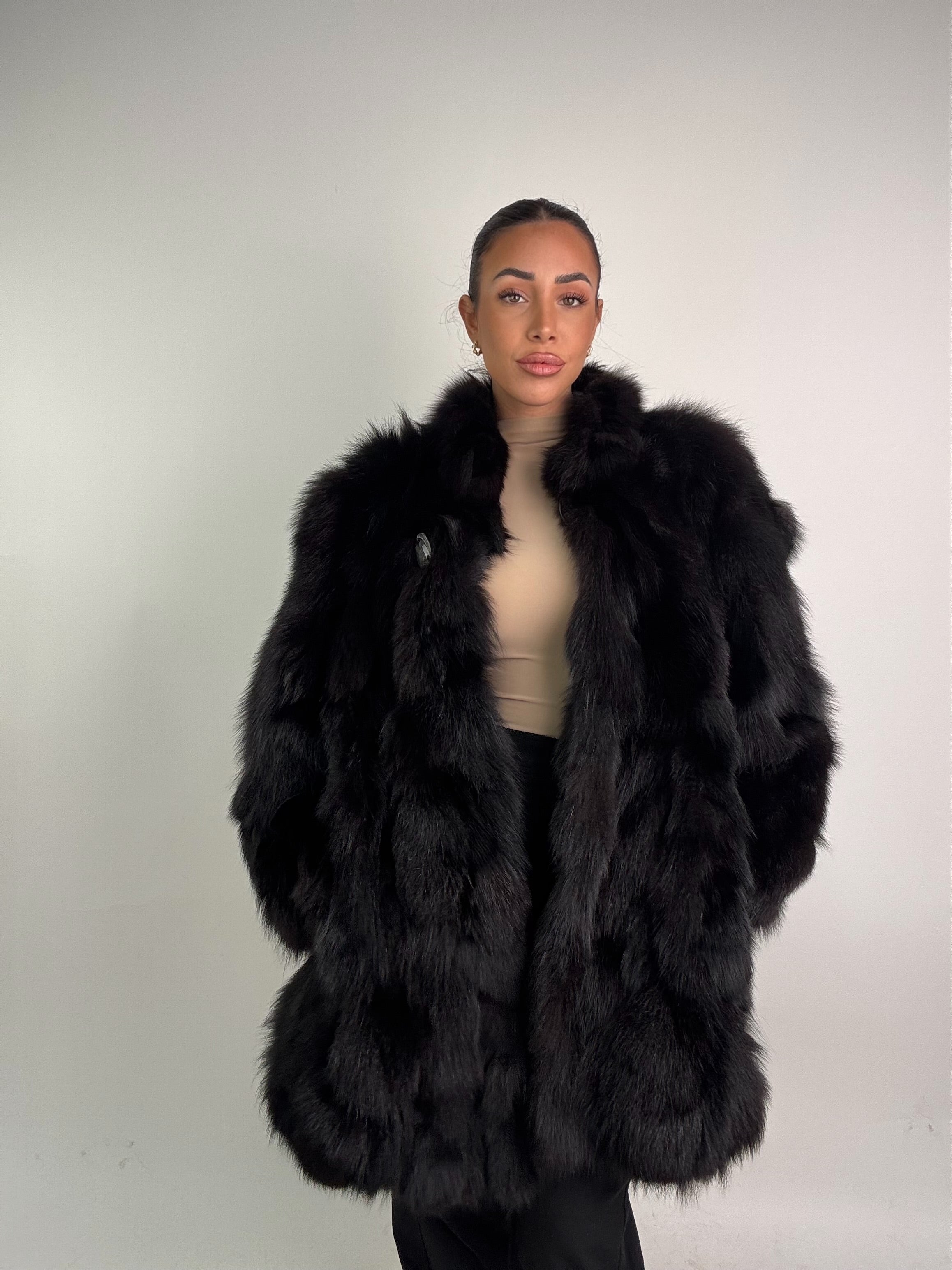 Giacca in volpe total black N51