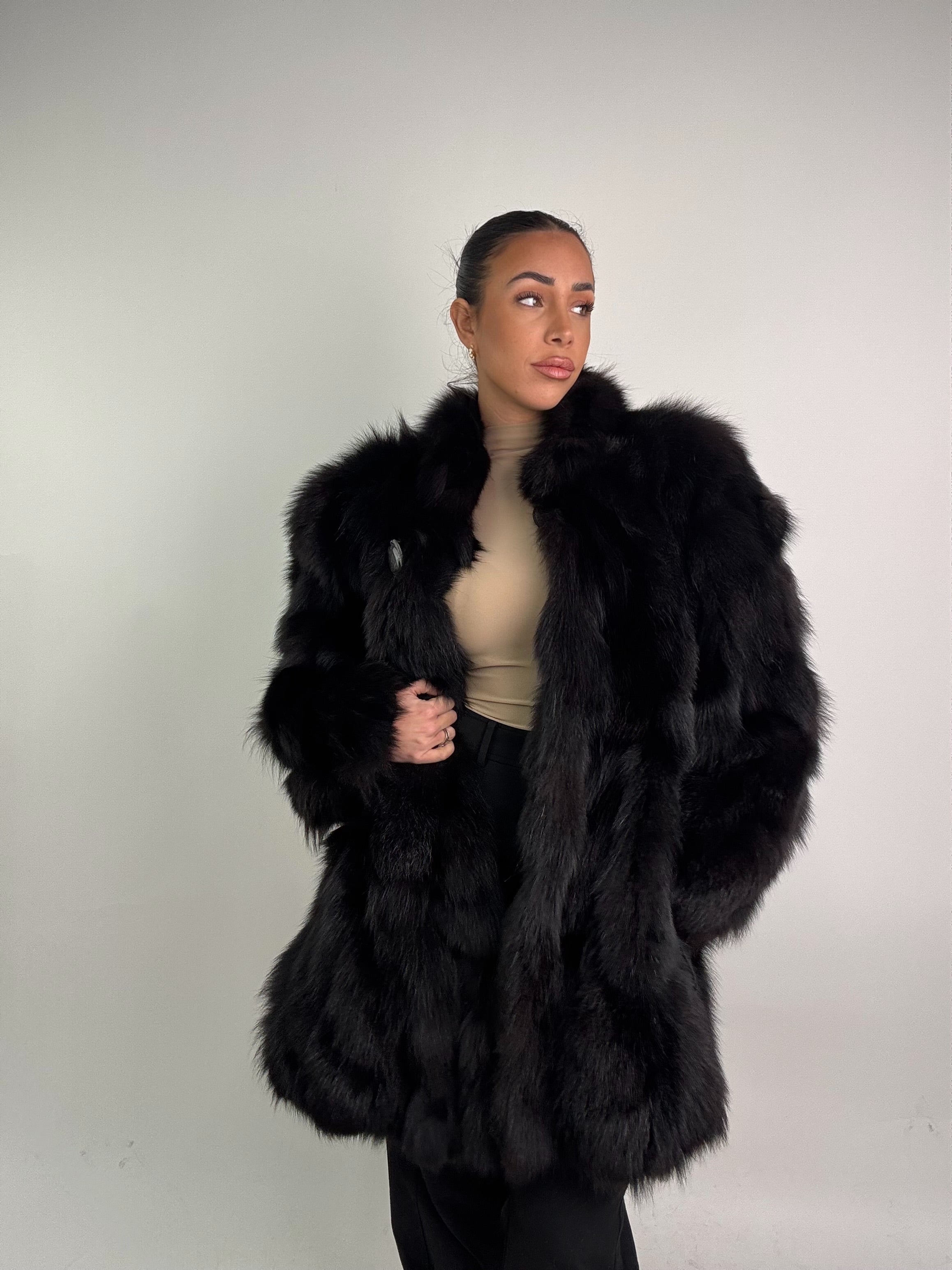 Giacca in volpe total black N51