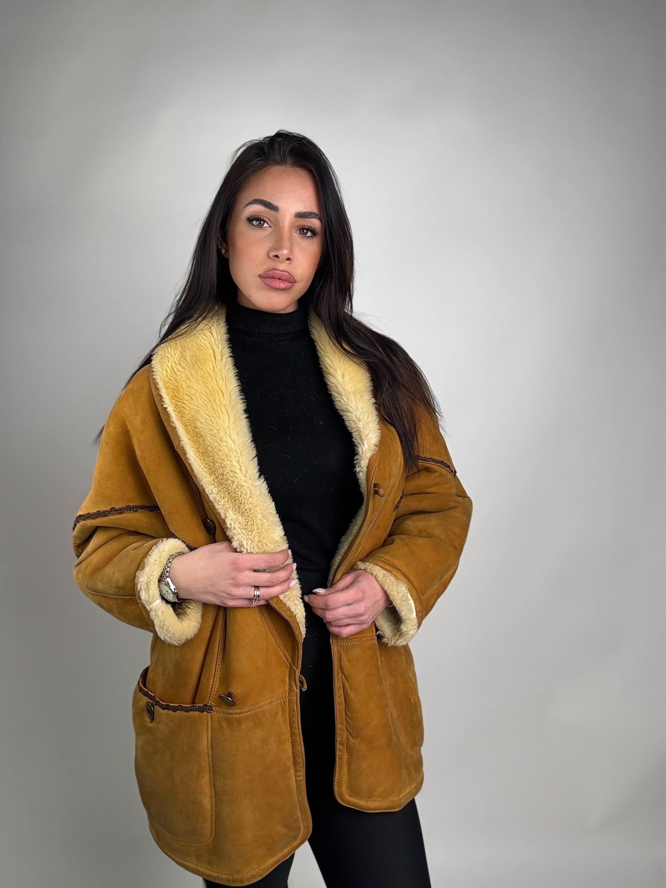 Shearling coat N164