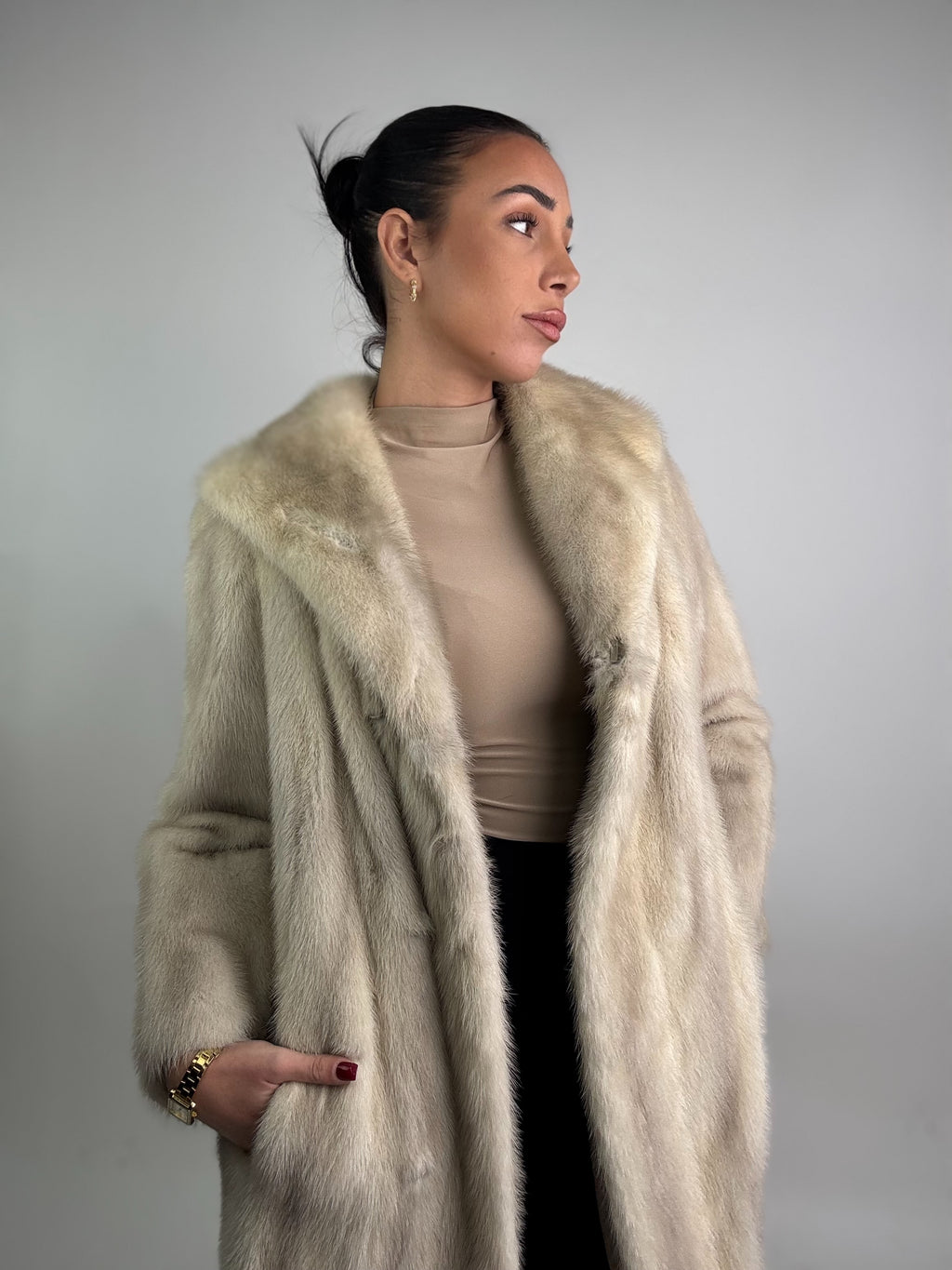 Cappotto in visone N397