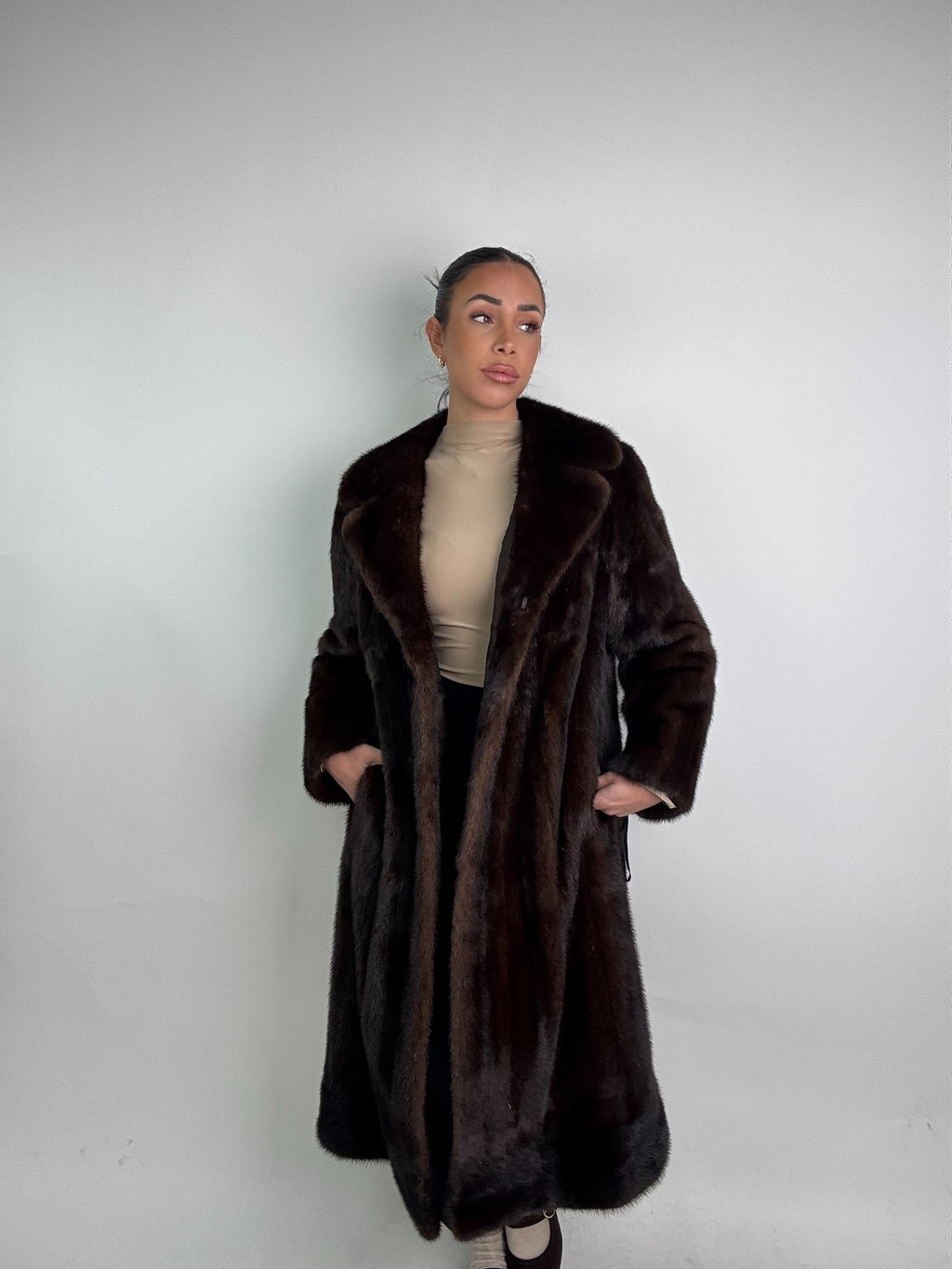 Cappotto in visone N398