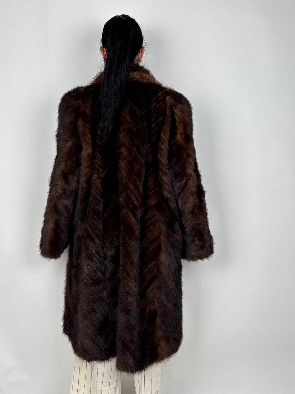 Cappotto in visone N712