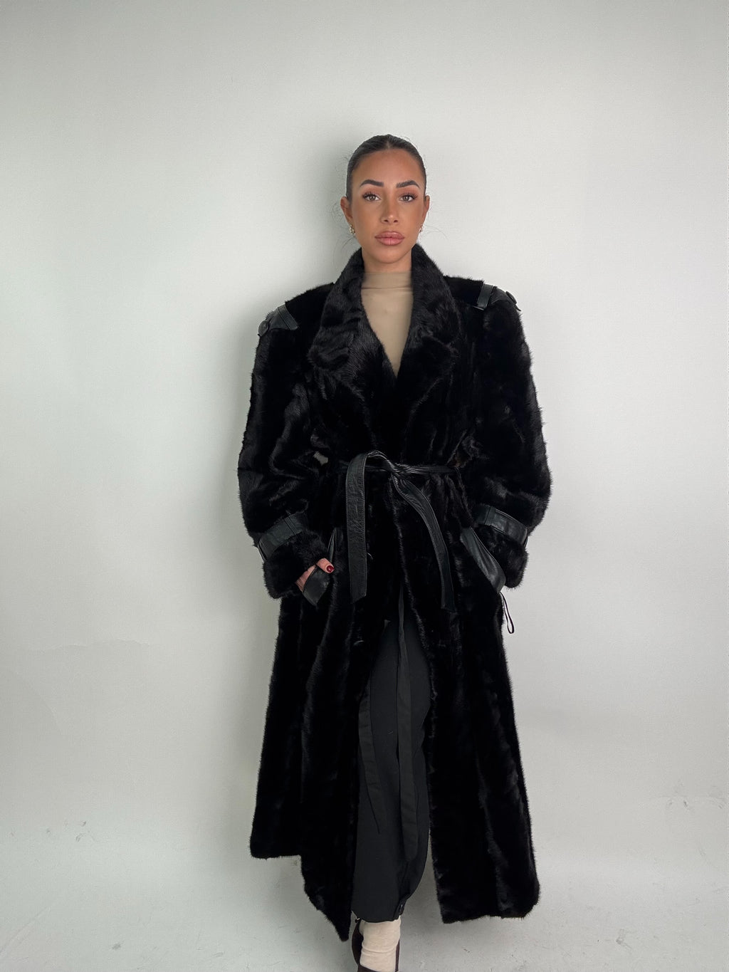 Cappotto in visone N399