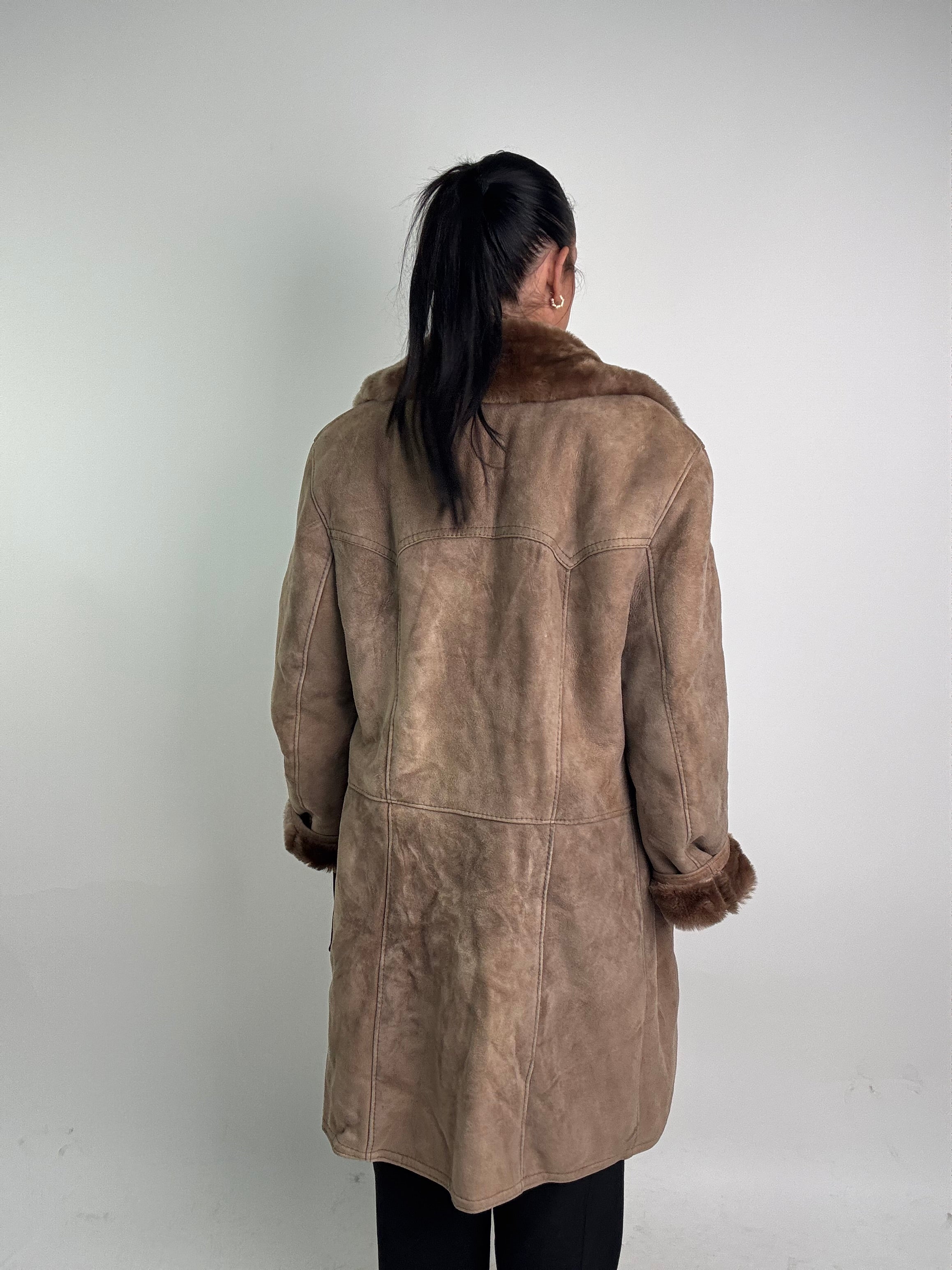 Shearling coat N150