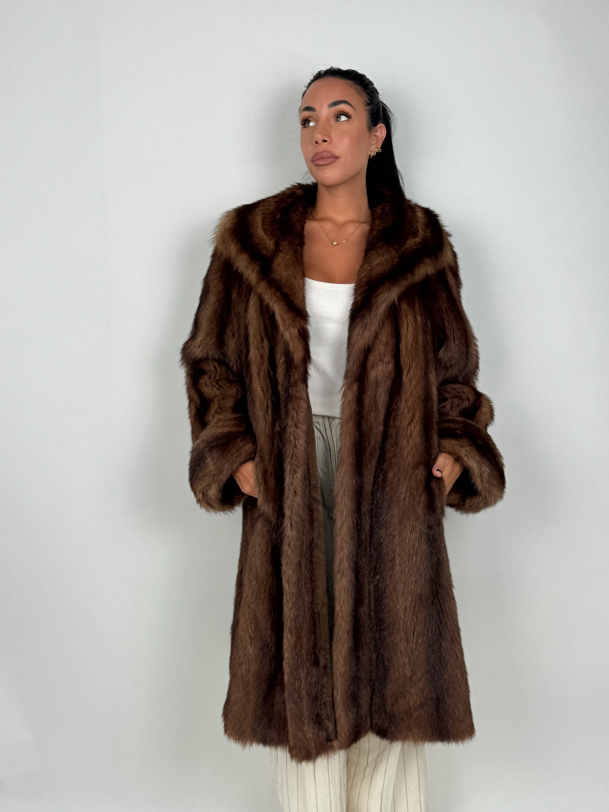 Cappotto in castoro N147