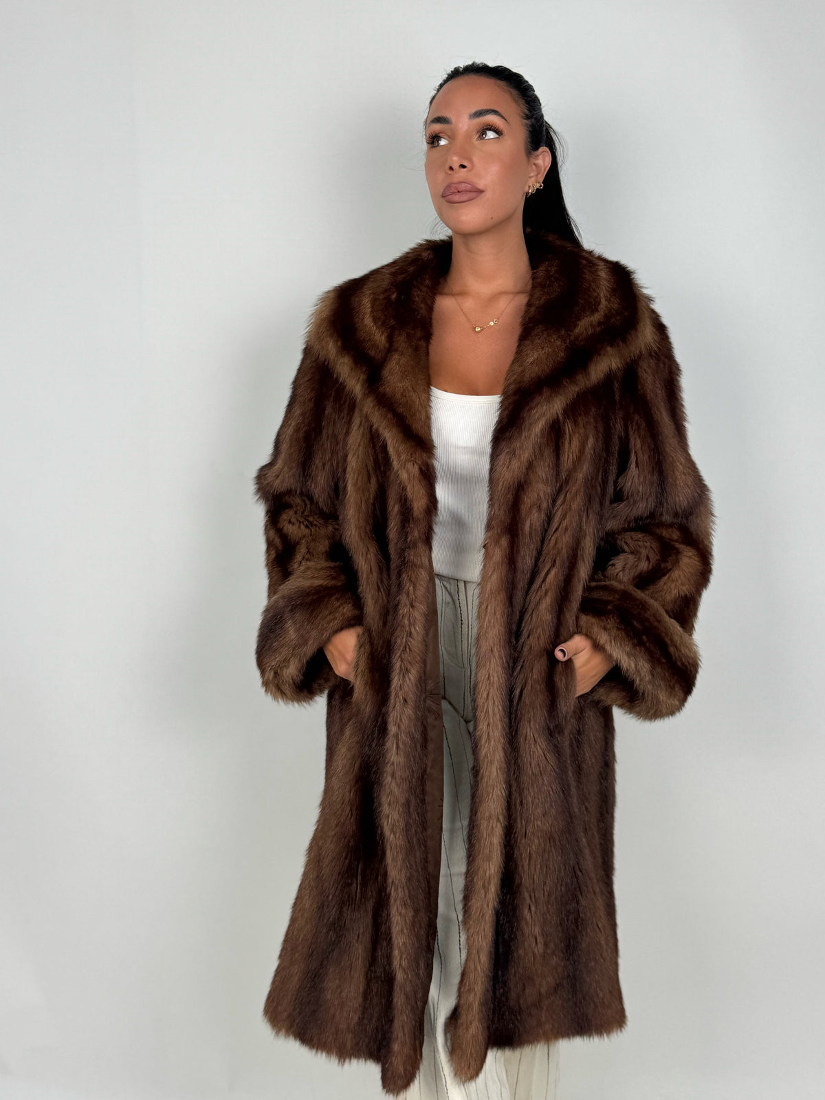 Cappotto in castoro N147