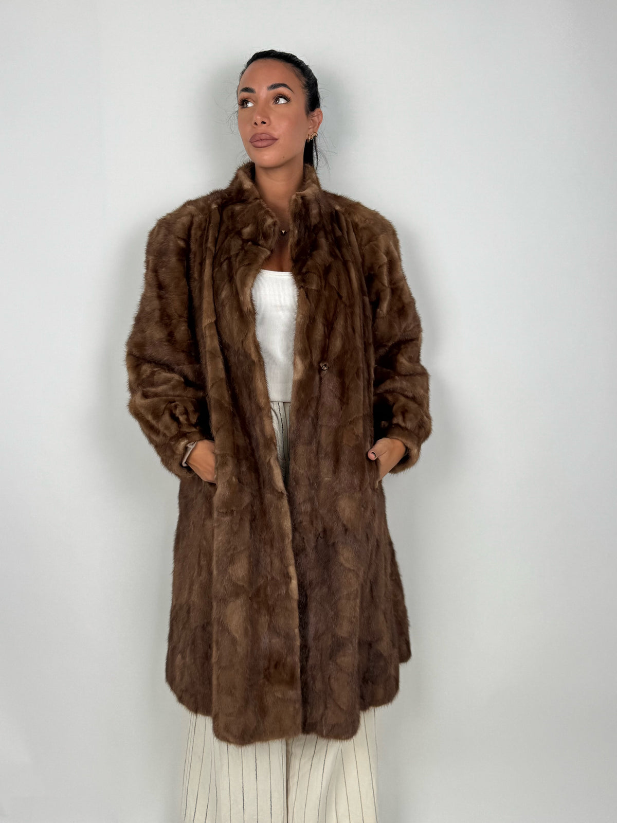Cappotto in visone N709