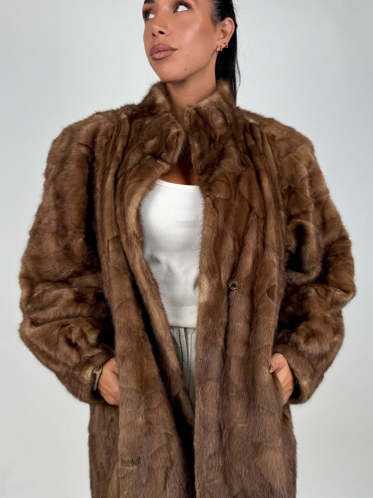 Cappotto in visone N709