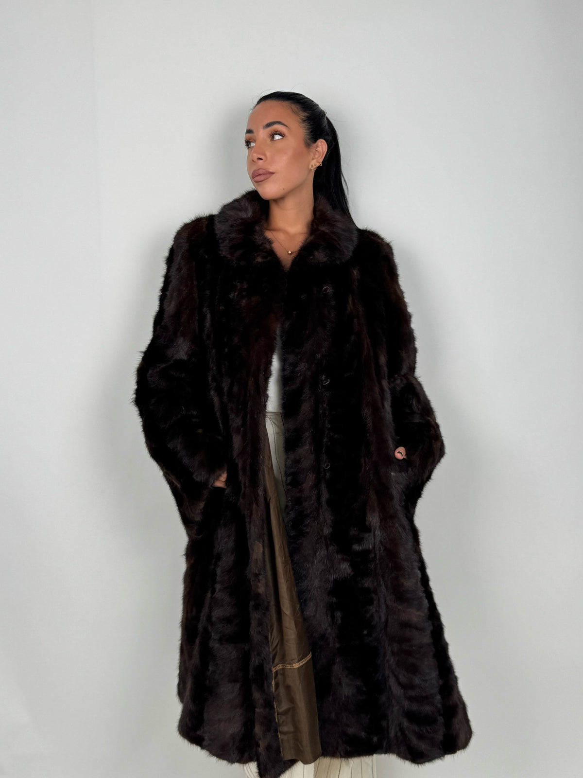 Cappotto in visone N710