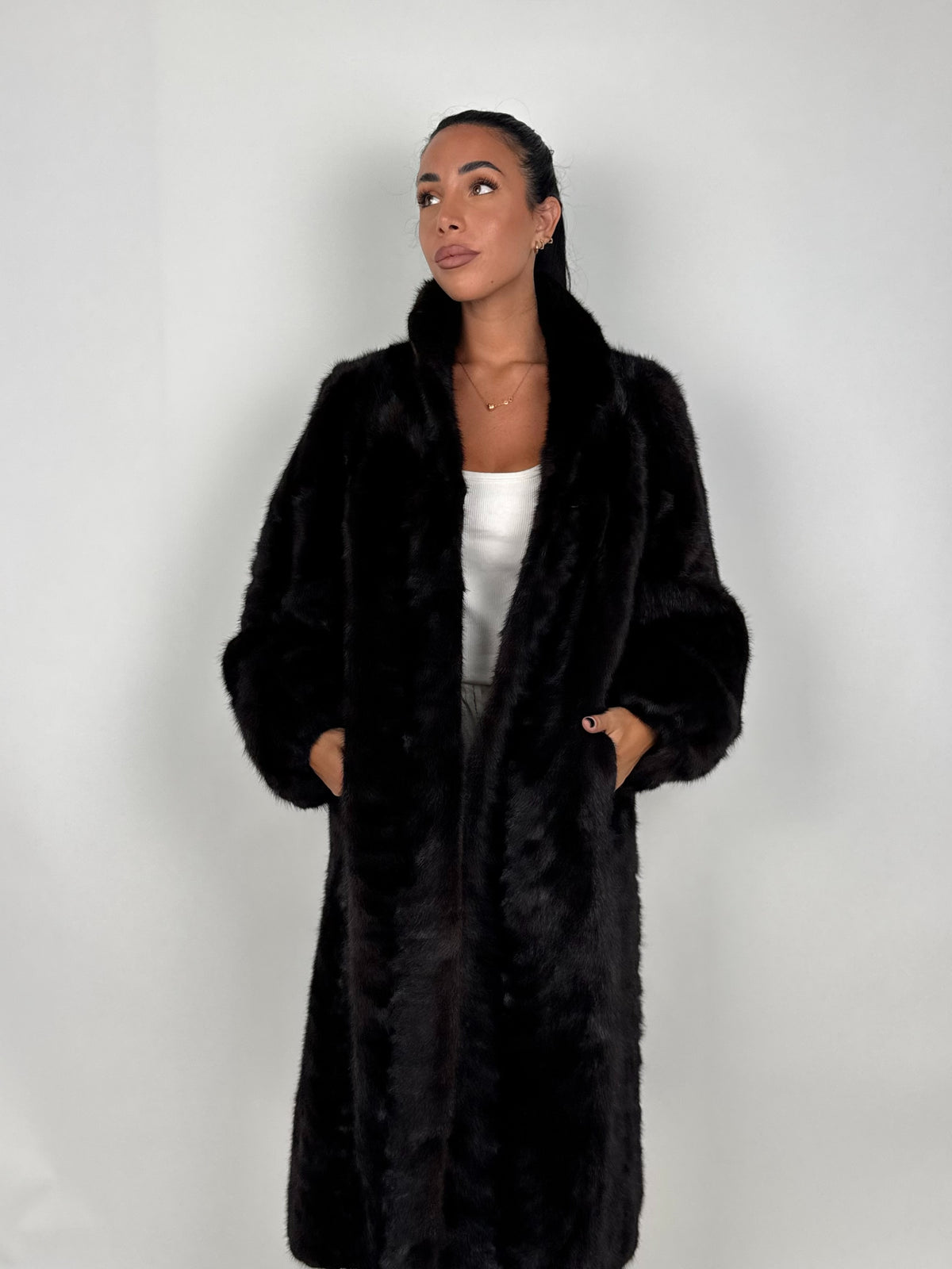 Cappotto in visone N711