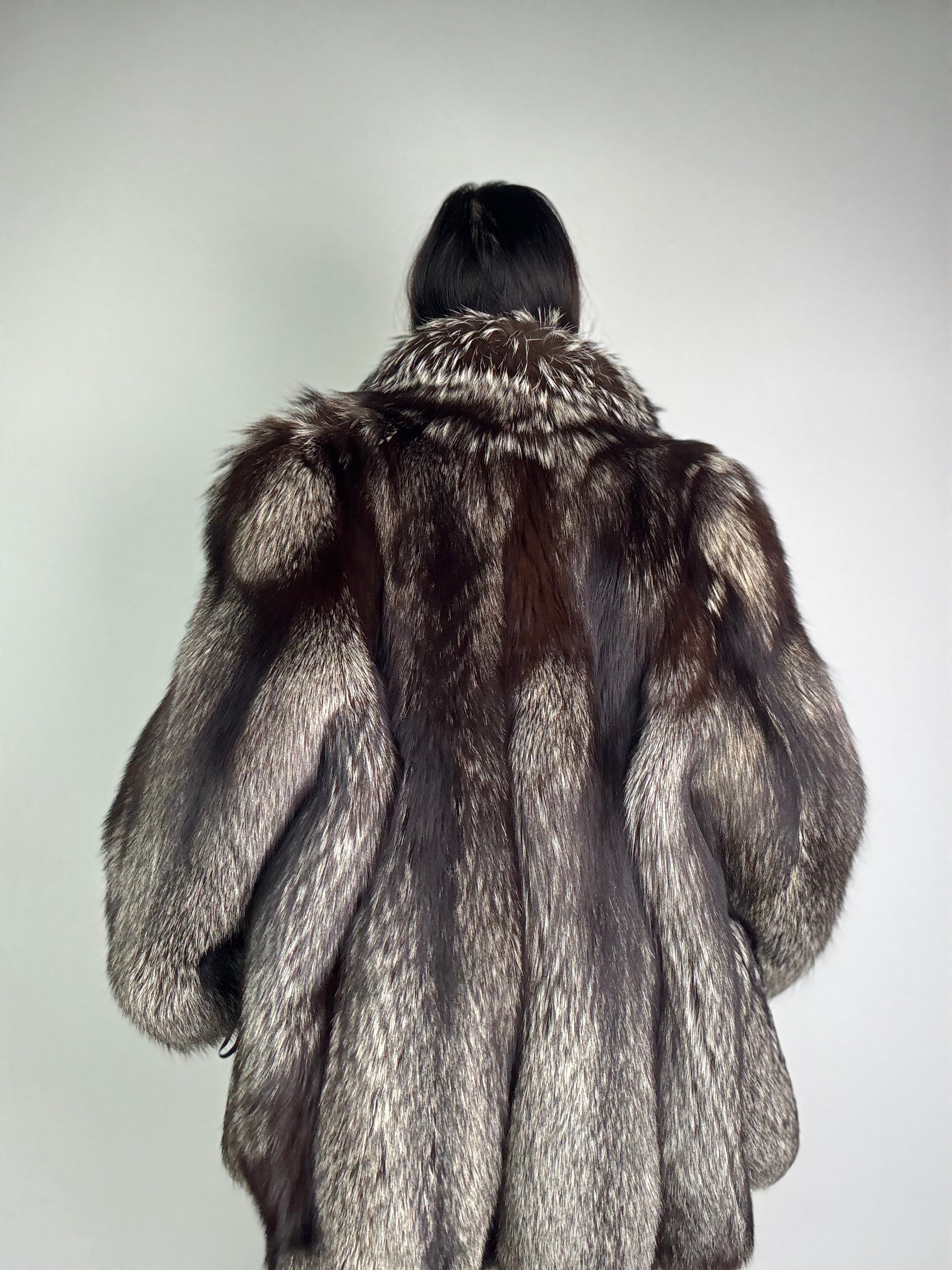 Giacca in volpe argentata N52