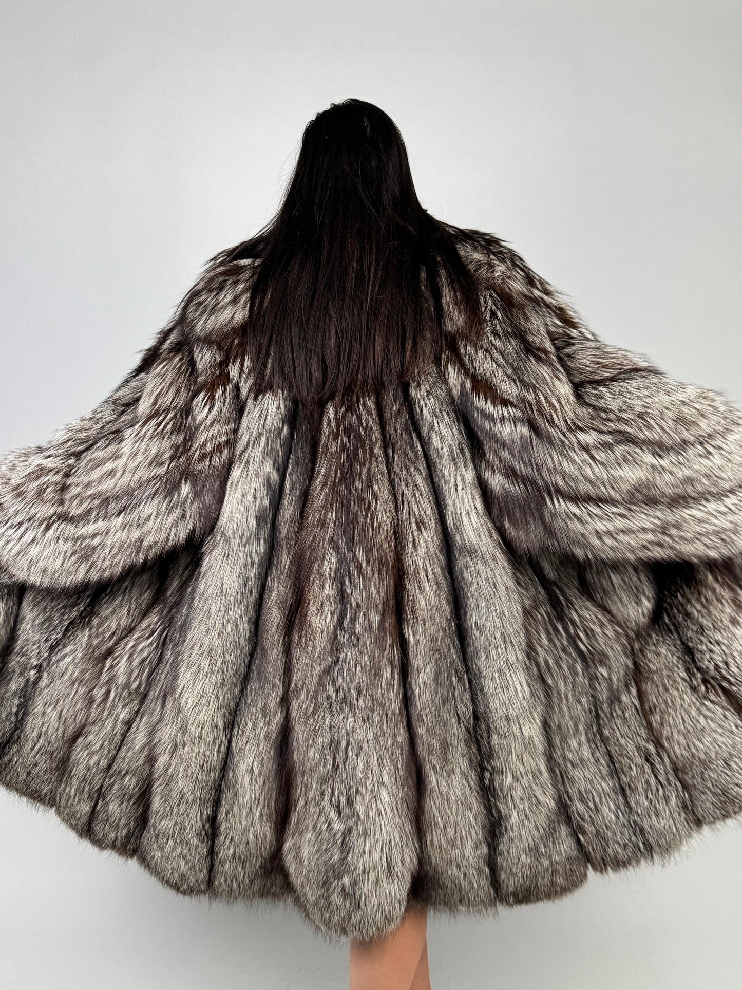 Cappotto in volpe argentata N31