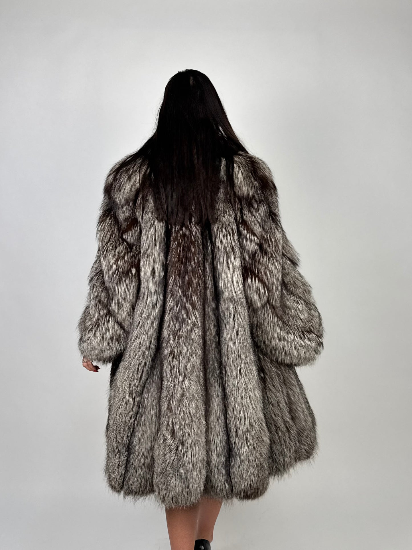 Cappotto in volpe argentata N31